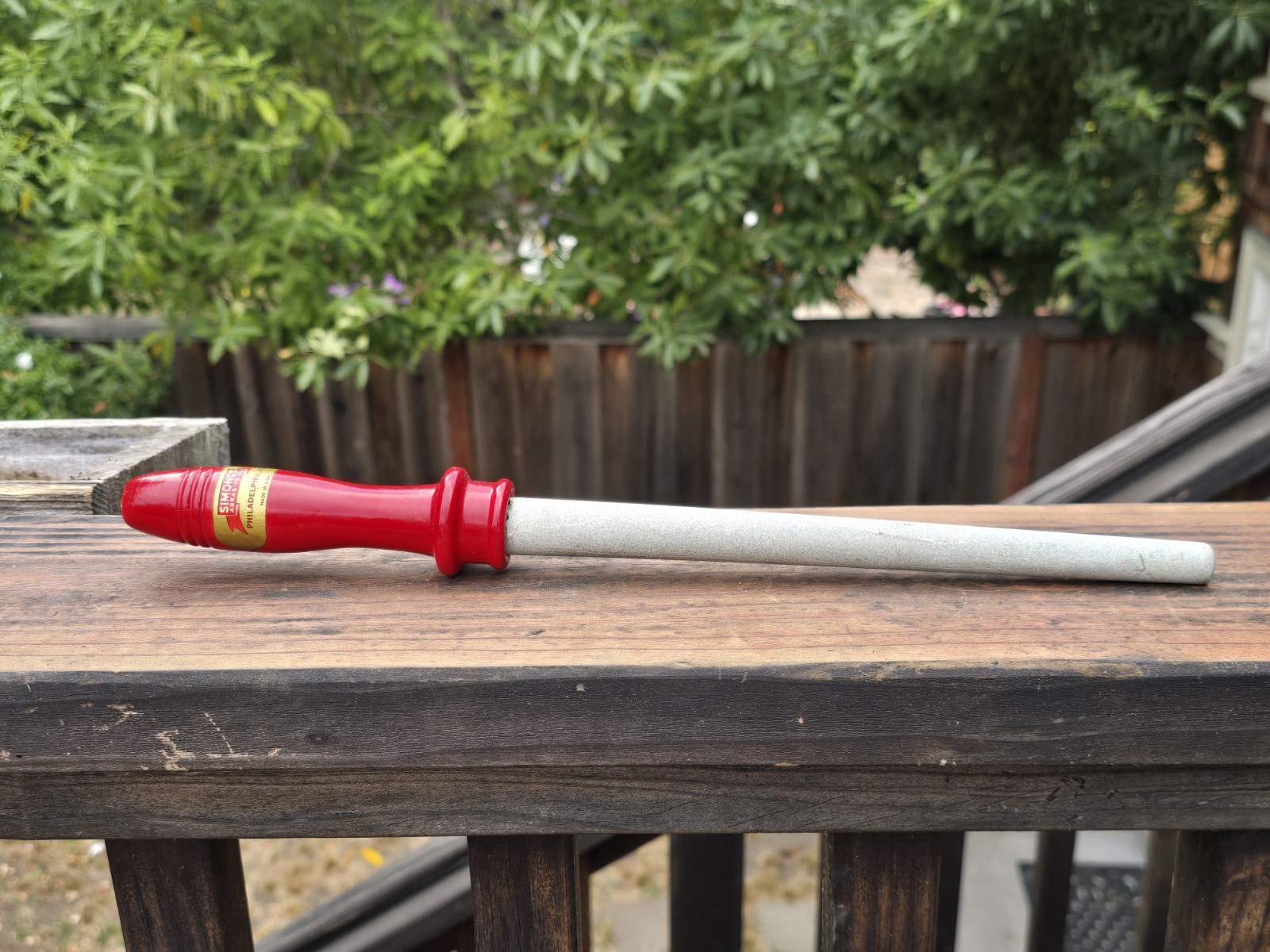 Vintage Simonds Abrasive Rod Knife Sharpener Red Wood Handle – Philadelphia Rare Vintage Simonds Abrasive Rod Knife Sharpener Red Wood Handle – Philadelphia Rare
