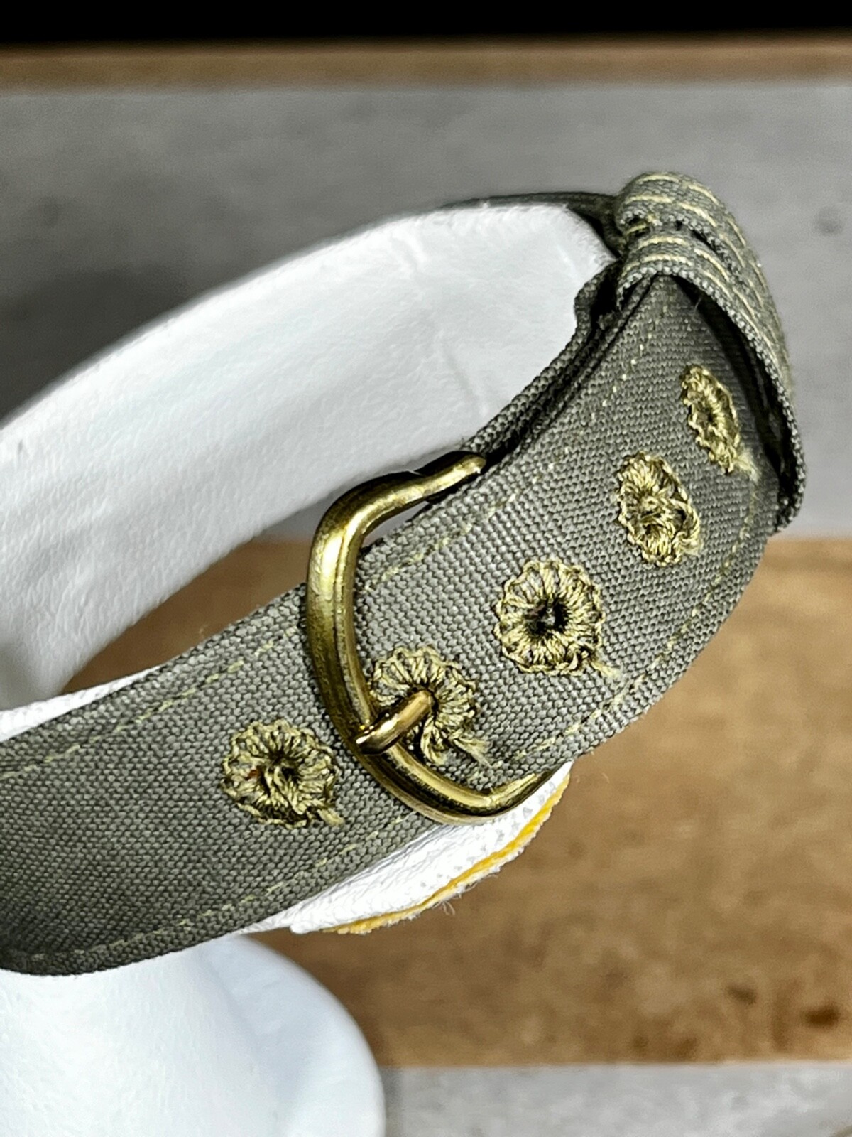 Vintage 1945 WW2 Watch Band 16mm 5/8” 1 piece US Military Issue Gold buckle B1GG