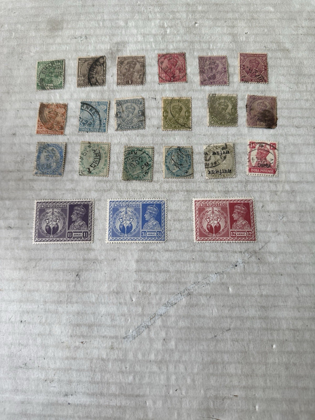 British India Early Stamp Mint / Used Collection Of 21 Stamps British India Early Stamp Mint / Used Collection Of 21 Stamps