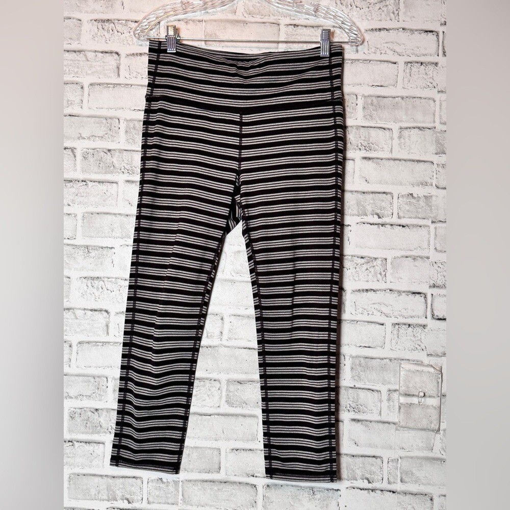 Athleta Black and White Striped Apparel Athleta Black and White Striped Apparel