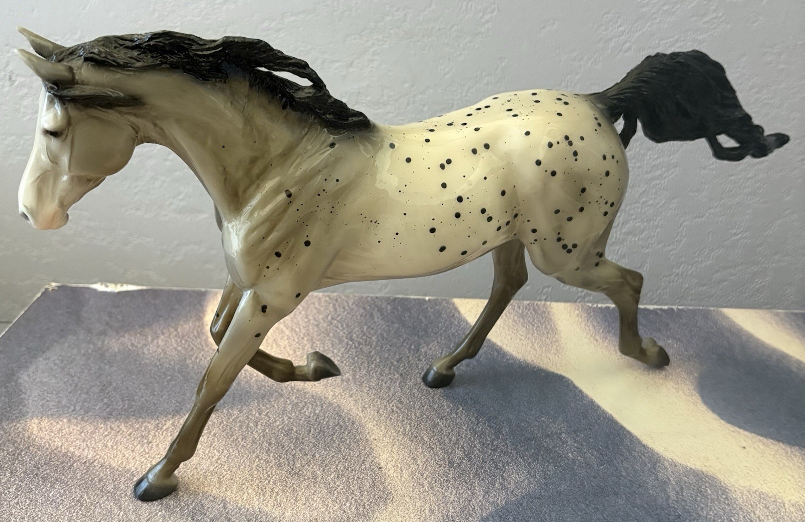 Breyer Trad. 712324 STARLIGHT GLOSSY Grey Appaloosa Mare- Vintage Club LE w/Box