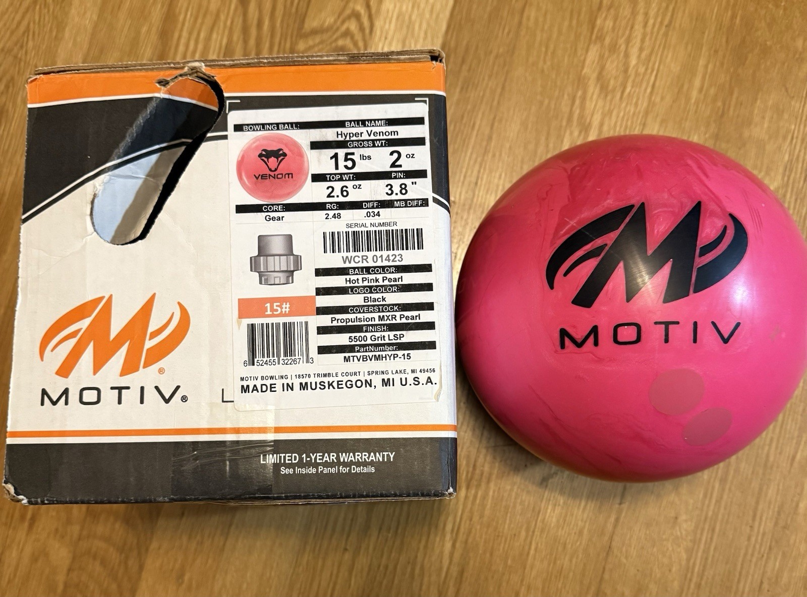*USED -Bowling Ball -15 Pound -Motiv \ *USED -Bowling Ball -15 Pound -Motiv \