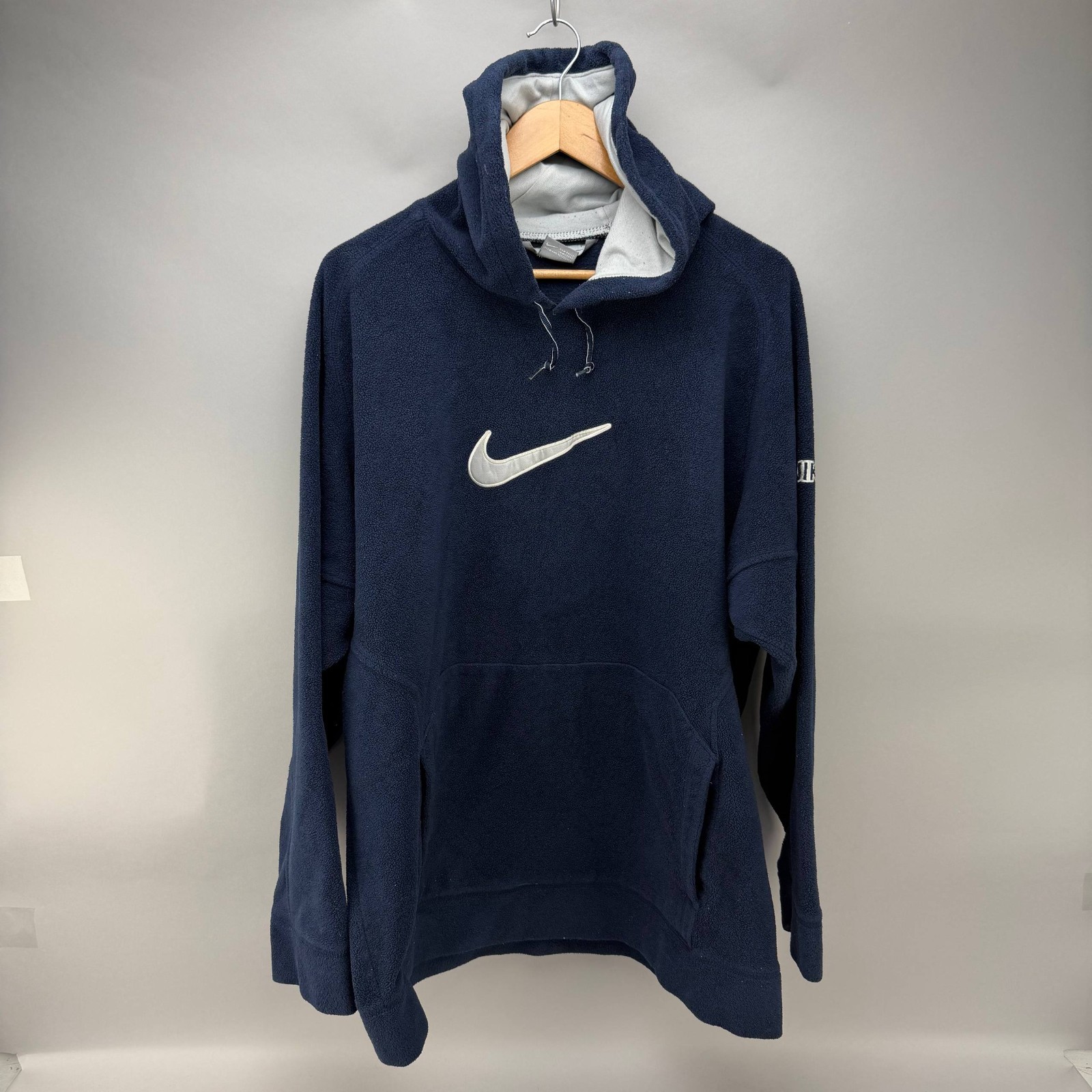 Vintage Y2K Nike Big Center Swoosh Navy Fleece Hoodie Sweater Mens Size XL Vintage Y2K Nike Big Center Swoosh Navy Fleece Hoodie Sweater Mens Size XL