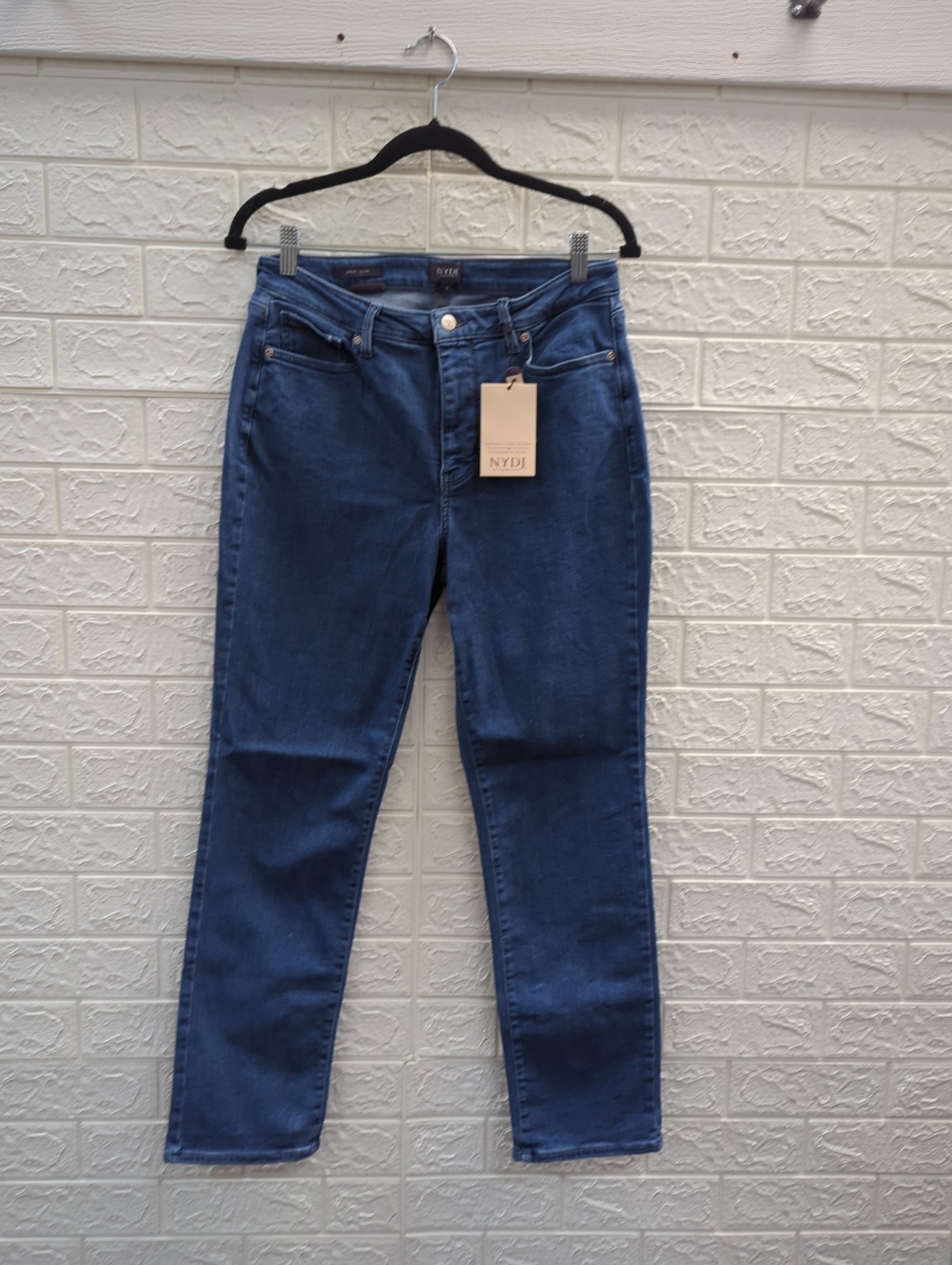 New NYDJ High Rise Sheri Slim Straight Jeans Women\'s Size 8 New NYDJ High Rise Sheri Slim Straight Jeans Women\'s Size 8