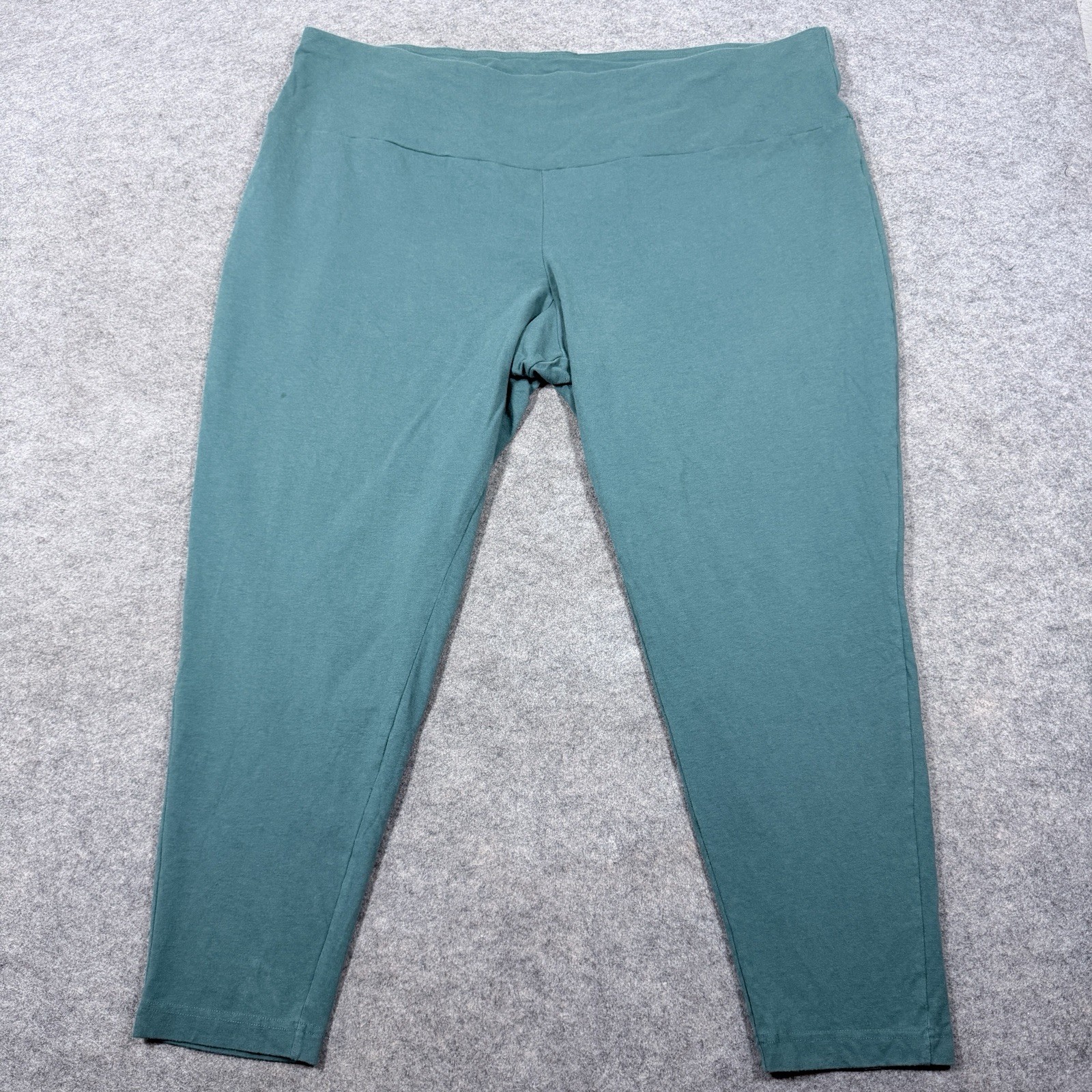 Terra & Sky Activewear Leggings Women\'s Size 4X 28w-30W (Actual Fit 49x29) Green