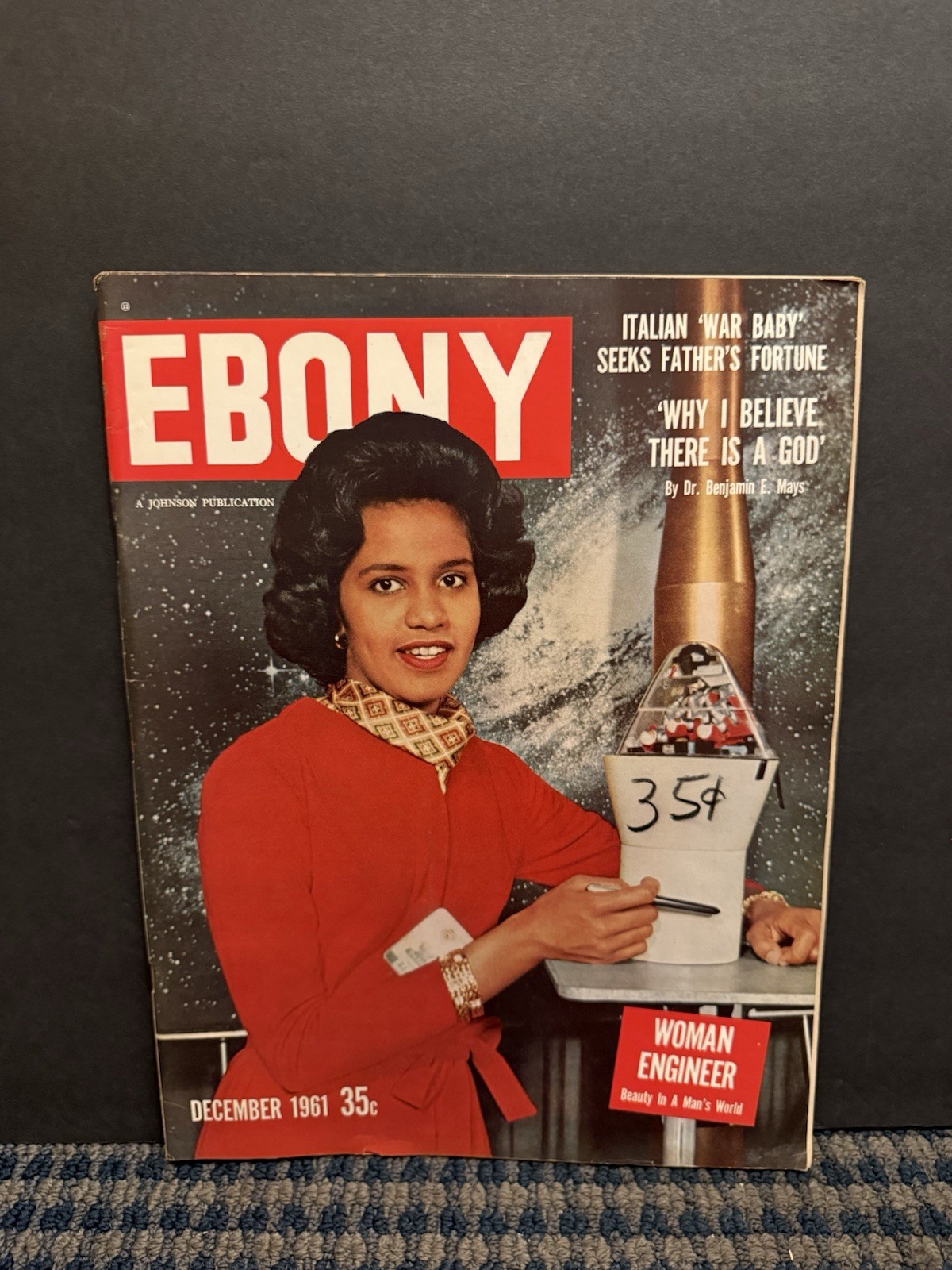 1961 December EBONY Magazine, La Bonnie Bianchi (VRN15)-2 1961 December EBONY Magazine, La Bonnie Bianchi (VRN15)-2