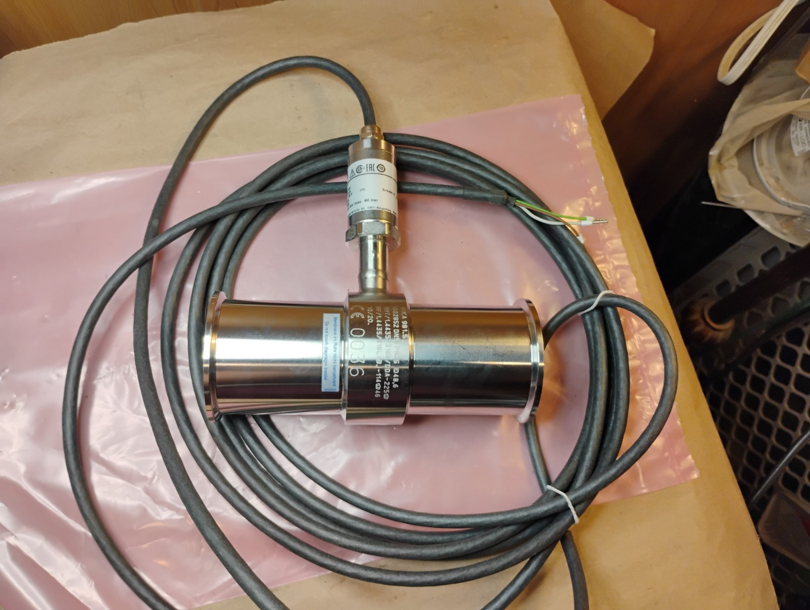 WIKA S-10 Pressure transmitter w/ WIKA 981.53 Inline Diaphragm DN51 PN25 WIKA S-10 Pressure transmitter w/ WIKA 981.53 Inline Diaphragm DN51 PN25