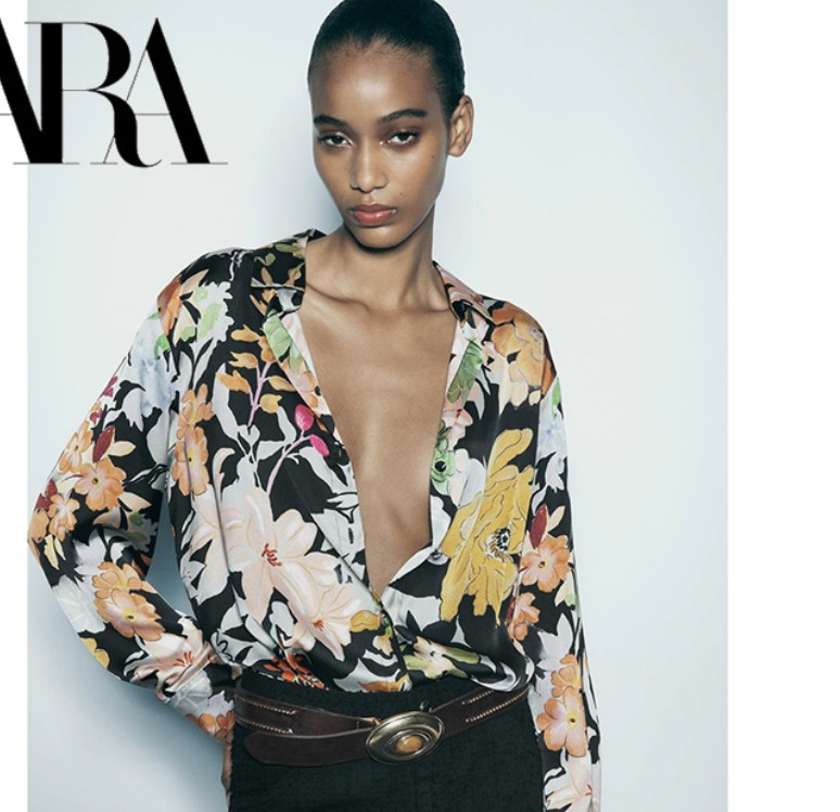 Zara Satin Effect Womens Blouse Patterned Printed Flowy Shirt Floral Sz. M Zara Satin Effect Womens Blouse Patterned Printed Flowy Shirt Floral Sz. M