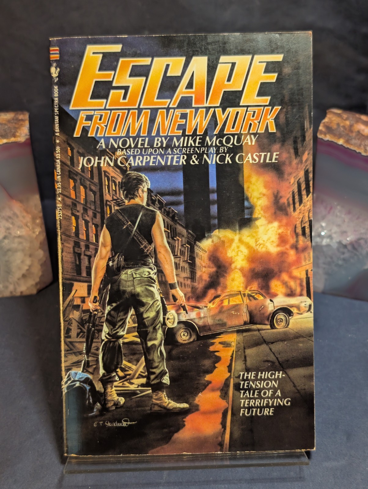 Escape from New York by Mike McQuay, paperback 4th print 1985 Bantam Escape from New York by Mike McQuay, paperback 4th print 1985 Bantam