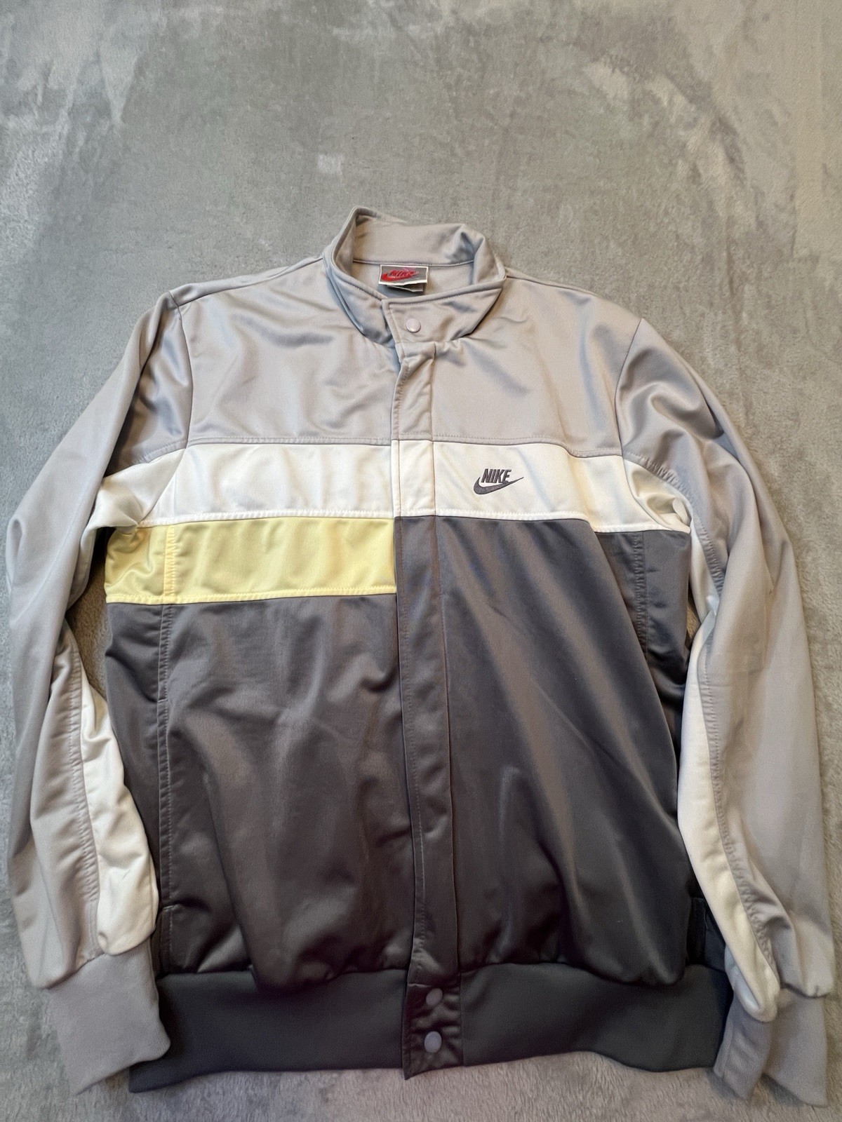 Vintage Nike Mens Jacket XL Gray Full Zip Snap Front Track Made In Hong Kong