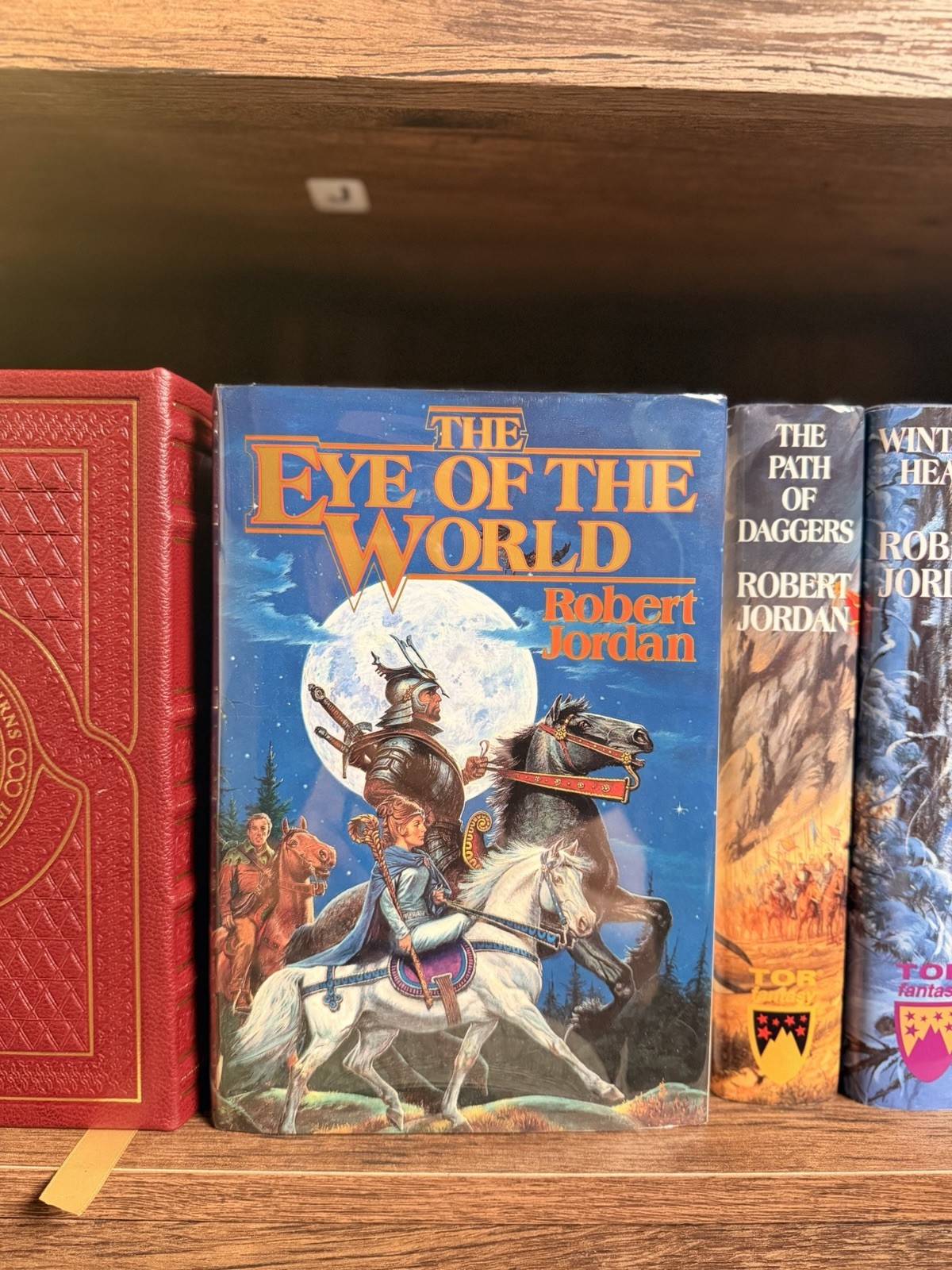 The Eye of the World - Robert Jordan Signed First Edition 7th Printing (1990) The Eye of the World - Robert Jordan Signed First Edition 7th Printing (1990)