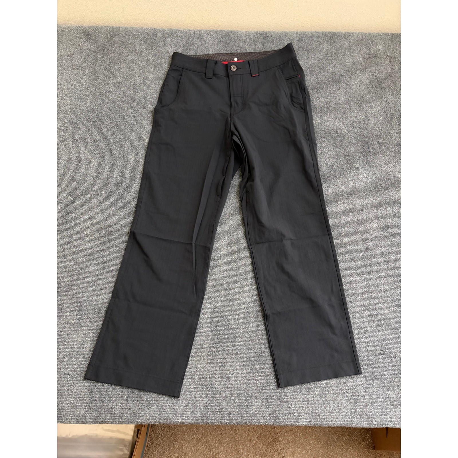 Lululemon ABC Pants Mens 34 Black Pinstripe Straight Leg Casual Trousers Lululemon ABC Pants Mens 34 Black Pinstripe Straight Leg Casual Trousers