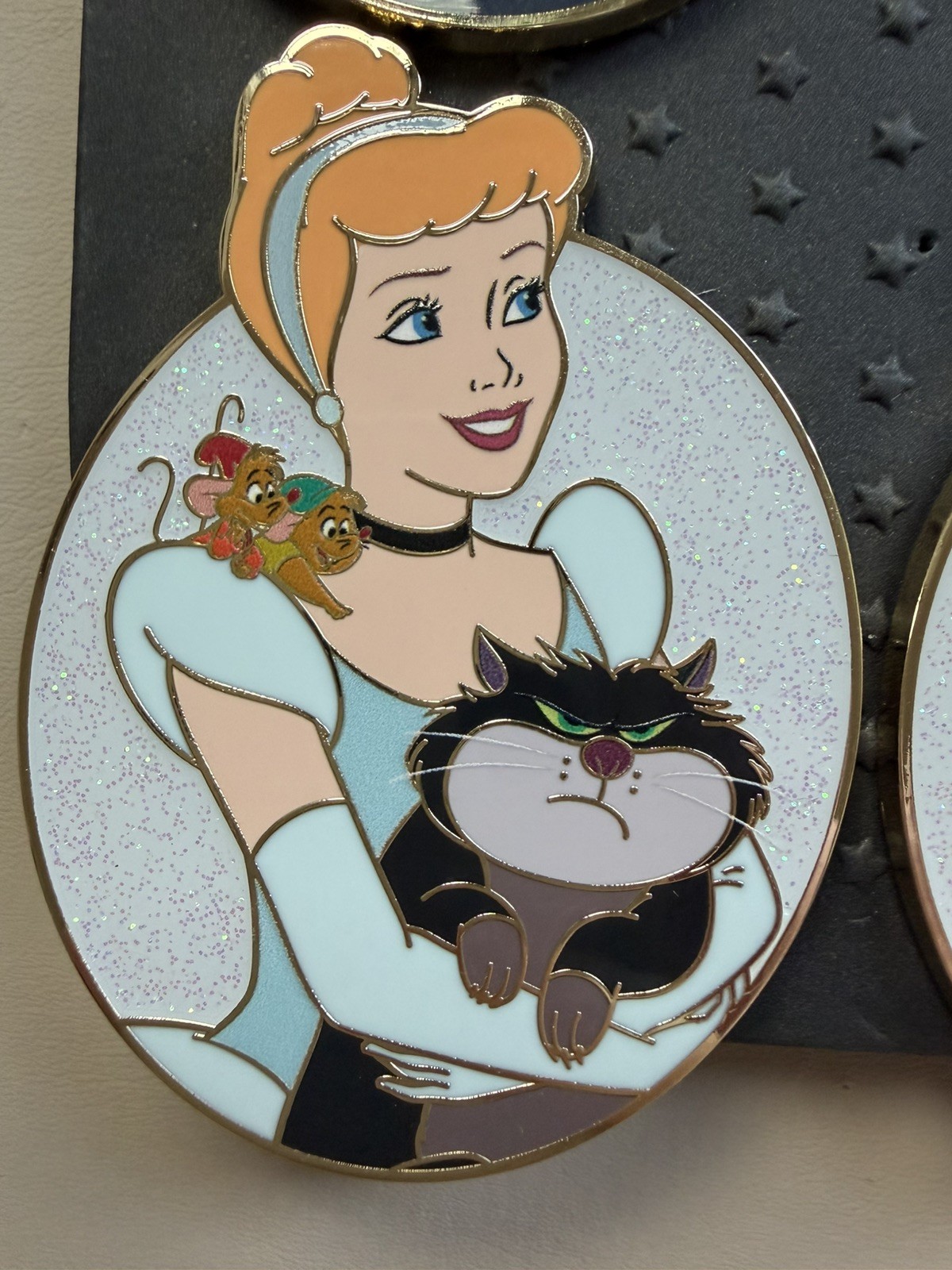 PALM Disney Princesses and Sidekicks Care for your World - Cinderella Pin PALM Disney Princesses and Sidekicks Care for your World - Cinderella Pin
