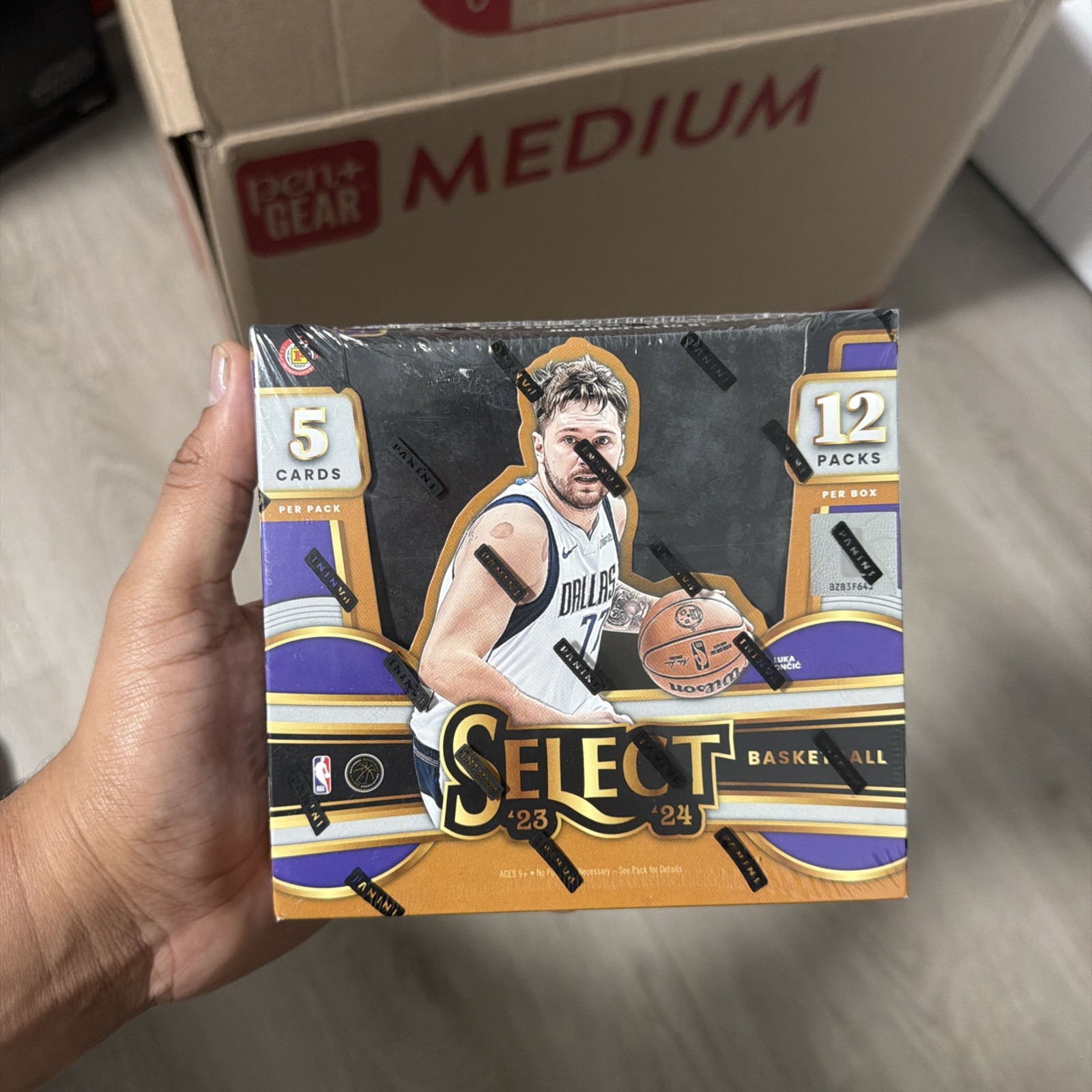 2023-24 Panini Select NBA Basketball Hobby International Box New Sealed WEMBY RC 2023-24 Panini Select NBA Basketball Hobby International Box New Sealed WEMBY RC