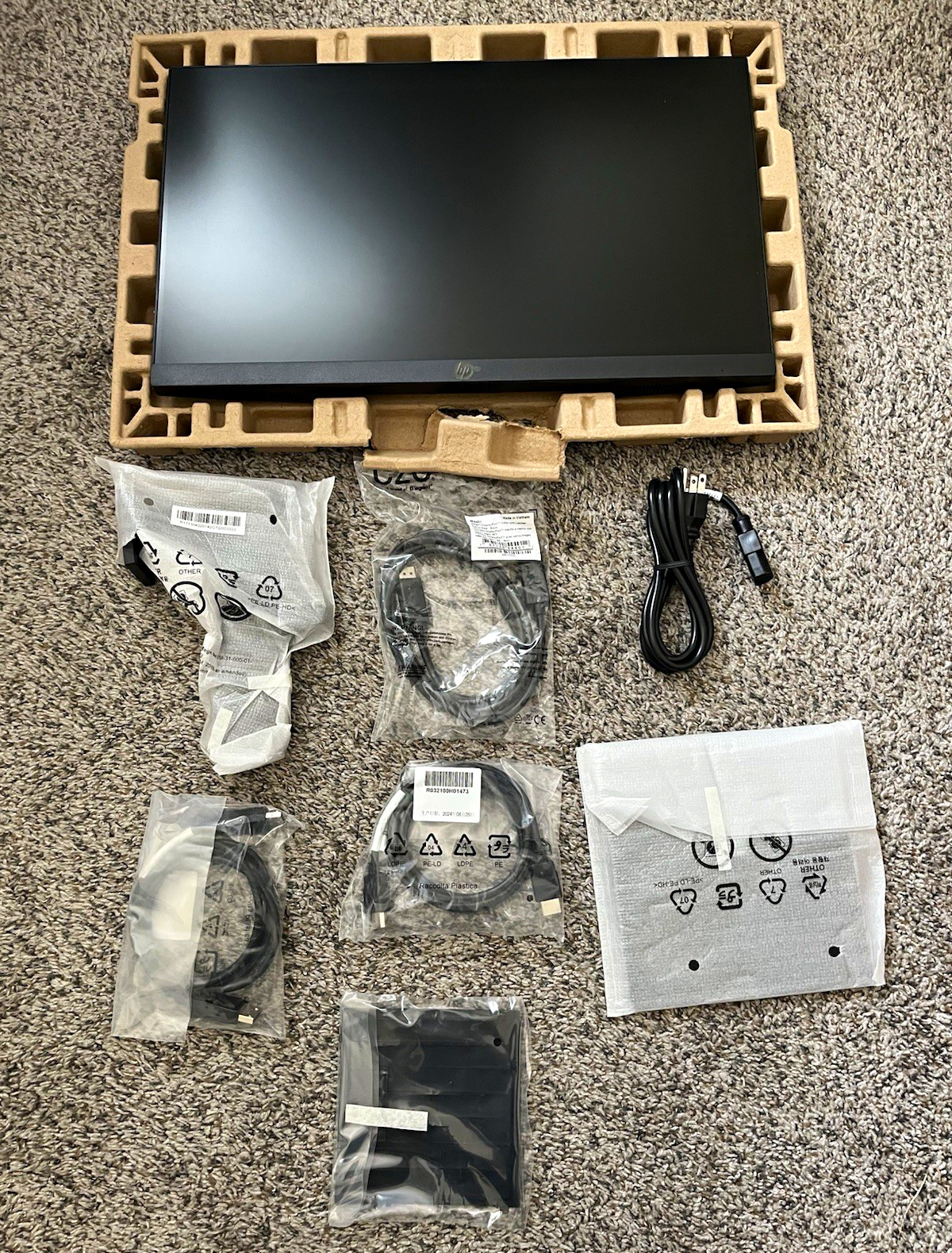 HP P22h G5 21.5\