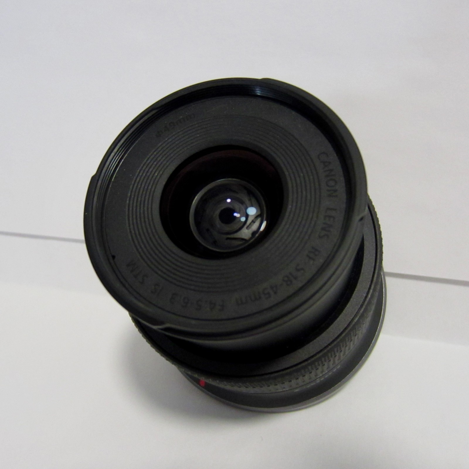 Canon RF-S 18-45mm F4.5-6.3 IS STM Zoom Lens with Cap and Pouch