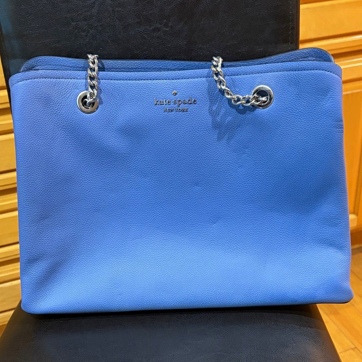 kate spade new york Pebbled Blue Leather Shoulder Bag Zip Chain Strap kate spade new york Pebbled Blue Leather Shoulder Bag Zip Chain Strap