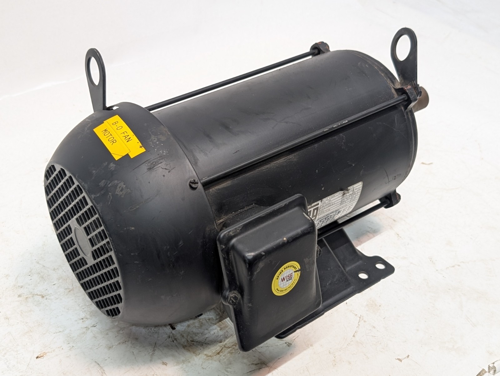 WEG 00518EP3ERS184T inverter duty motor 5HP 208-230/460V 3PH TEFC as shown