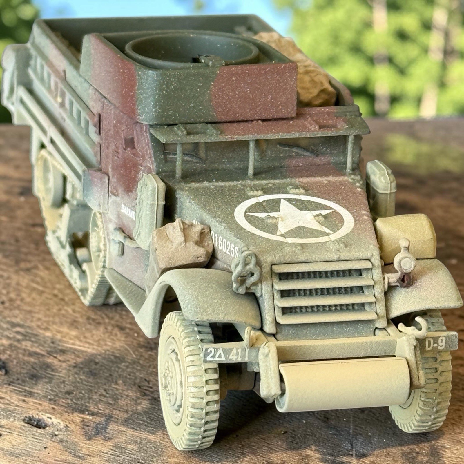 DIAMOND T M3 HALF-TRACK, US ARMY NORMANDY FRANCE 1944 - CORGI US60401 1/50