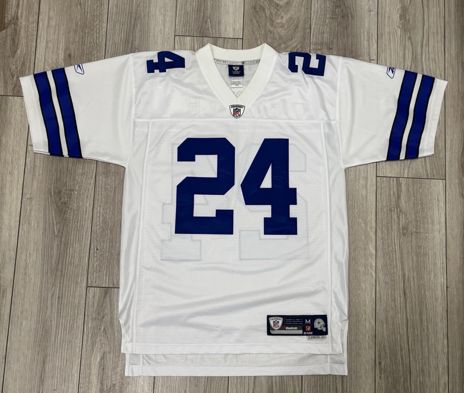 Reebok Dallas Cowboys Marion Barber #24 NFL Football Jersey White/Blue M Reebok Dallas Cowboys Marion Barber #24 NFL Football Jersey White/Blue M