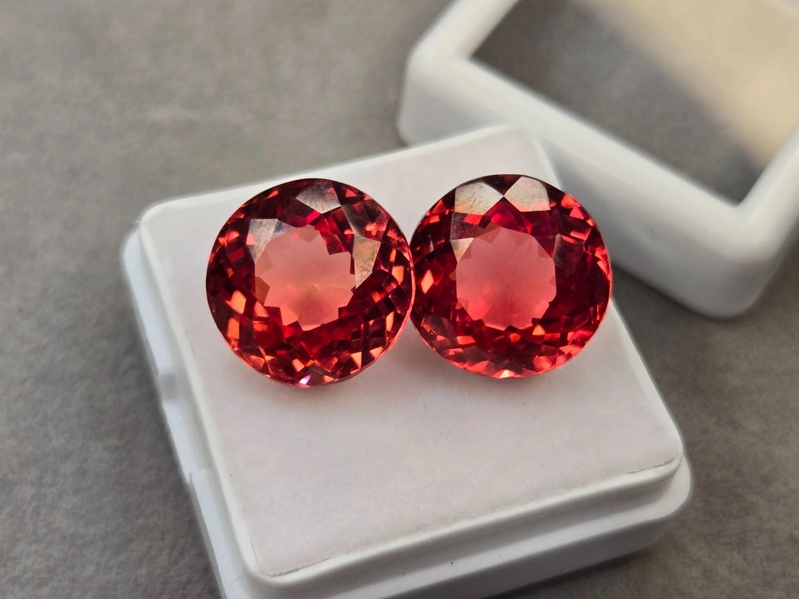 Certified Fantastic Padparadscha Sapphire Round Cut 20-21 Ct Loose Gemstone