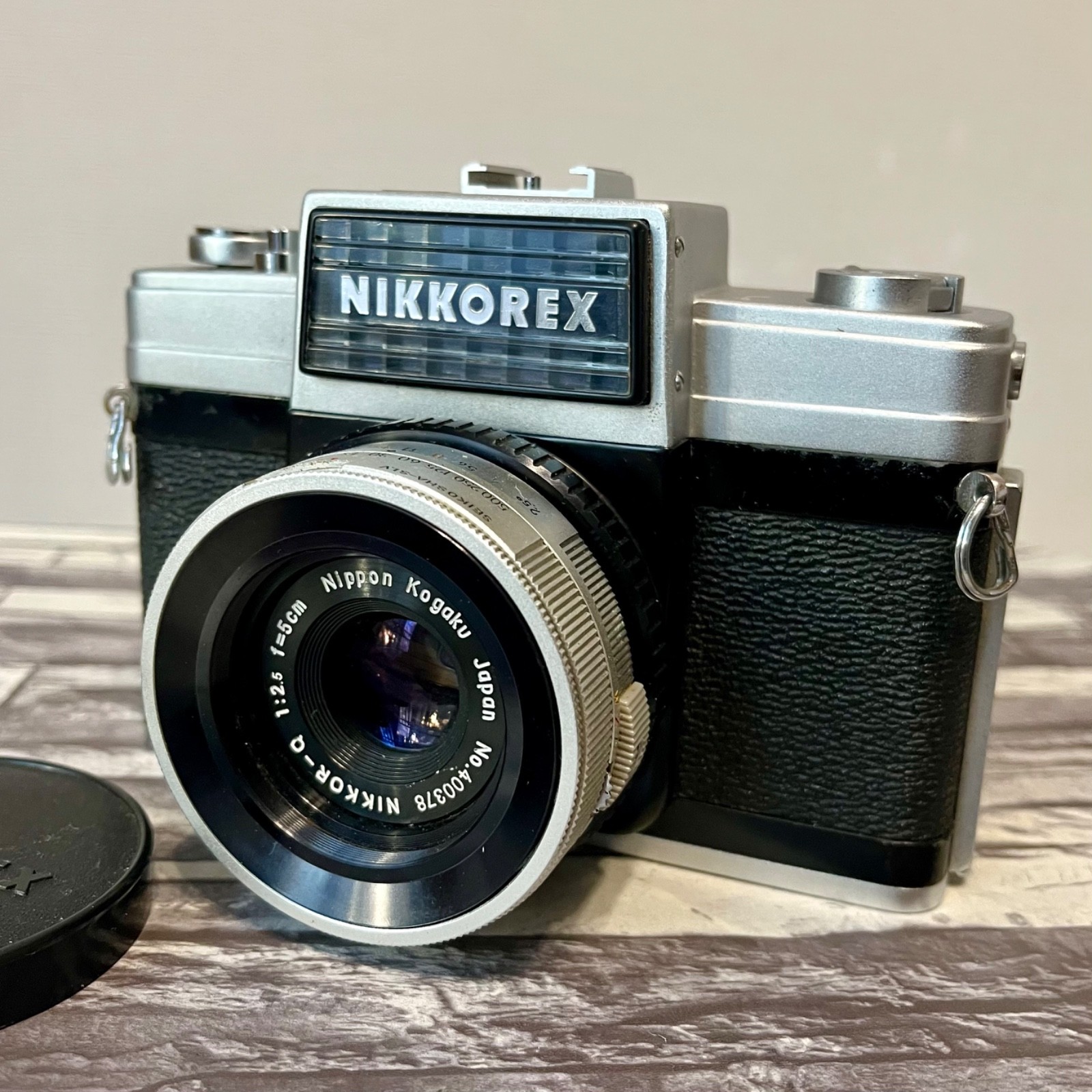 Nikon Nikkorex 35II 35mm Film Camera & 50mm F2.5 Lens Vintage Rare