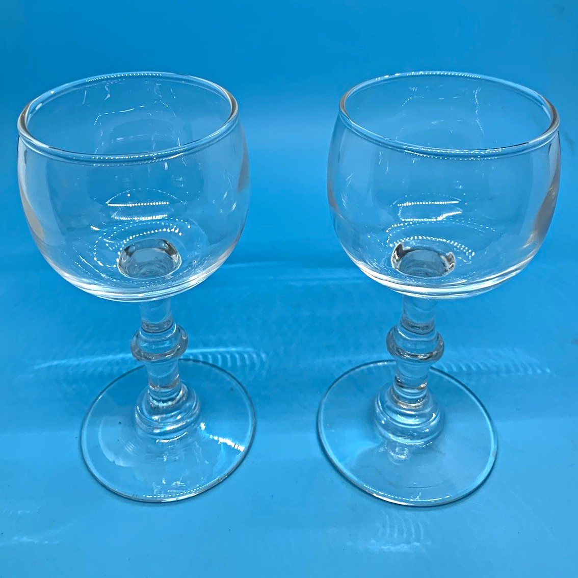 80’s Unknown Maker Crystal Wine Glass 5” Plain Round Bowl Clear Wafer Stem 80’s Unknown Maker Crystal Wine Glass 5” Plain Round Bowl Clear Wafer Stem