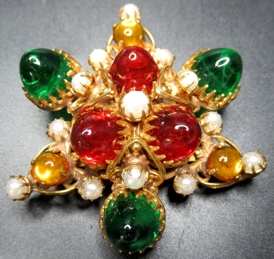 Stunning FRENCH Gripoix Glass Bead Faux Pearl Vintage Brooch Pendant