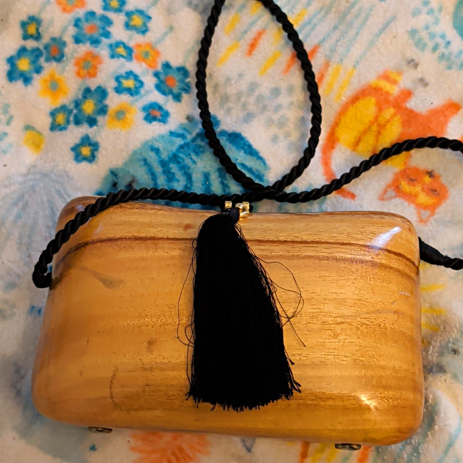Timmy Woods Wooden Clutch Purse Brown Glossy Gold Hardware Black Rope Strap Timmy Woods Wooden Clutch Purse Brown Glossy Gold Hardware Black Rope Strap