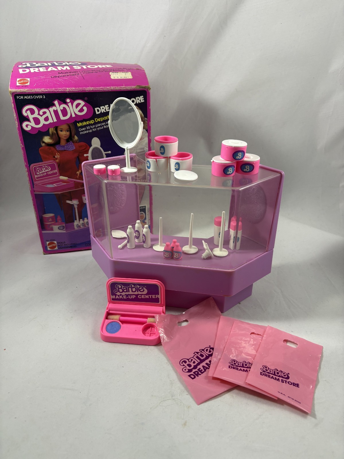 Barbie Dream Store Mattel Vintage 1982 Near Complete W/Box Barbie Dream Store Mattel Vintage 1982 Near Complete W/Box