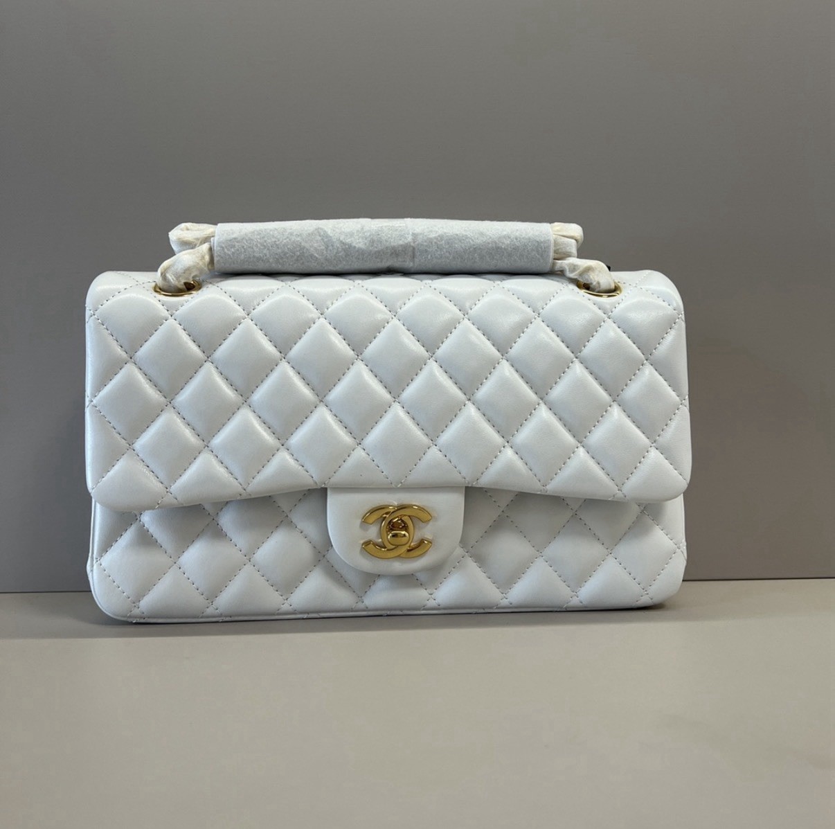 CHANEL Bag Authentic New CHANEL Bag Authentic New
