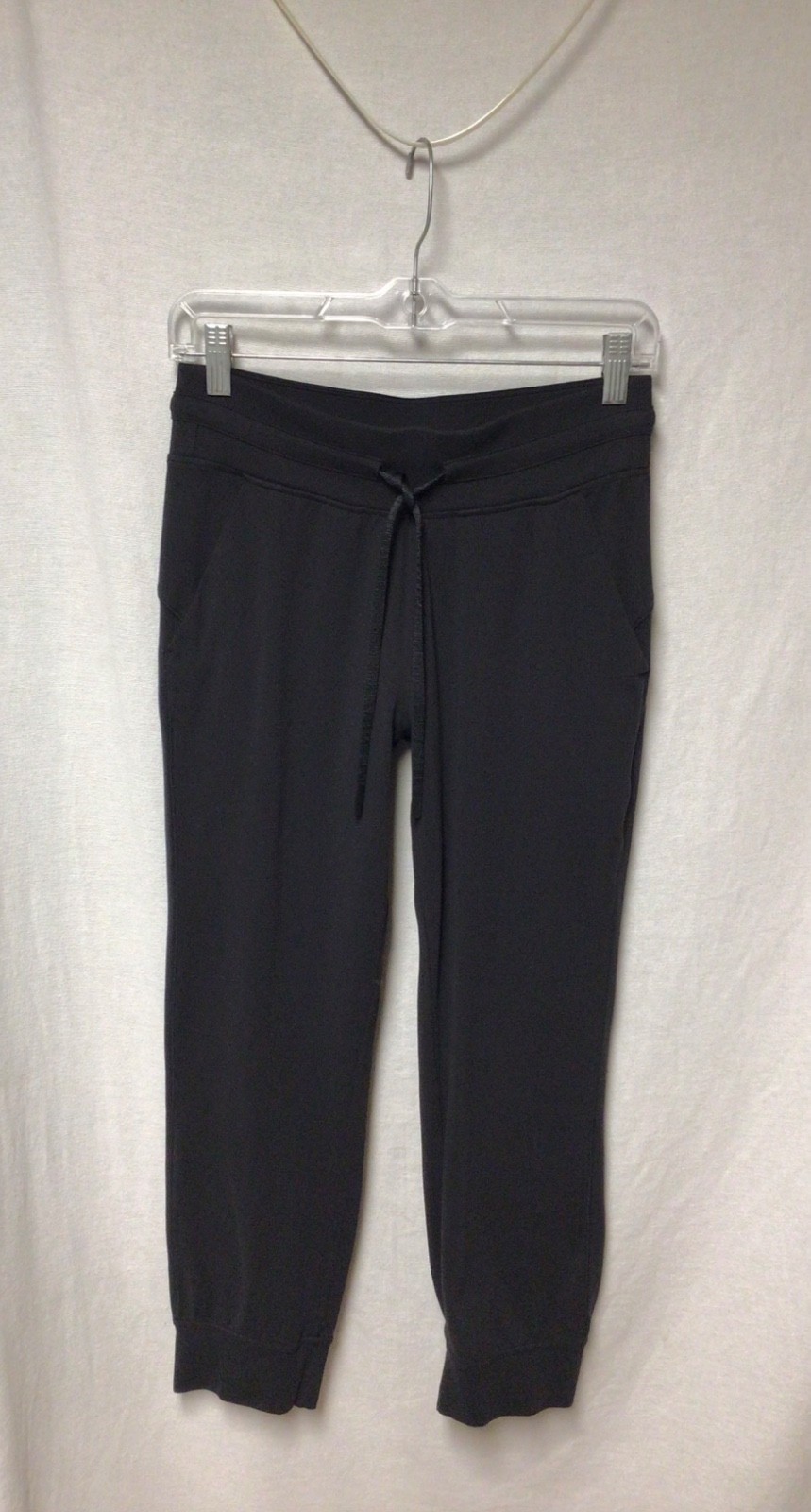 Lululemon Ready to Rulu Jogger Crop W6BEWS Women’s Size 6 Black EUC Lululemon Ready to Rulu Jogger Crop W6BEWS Women’s Size 6 Black EUC