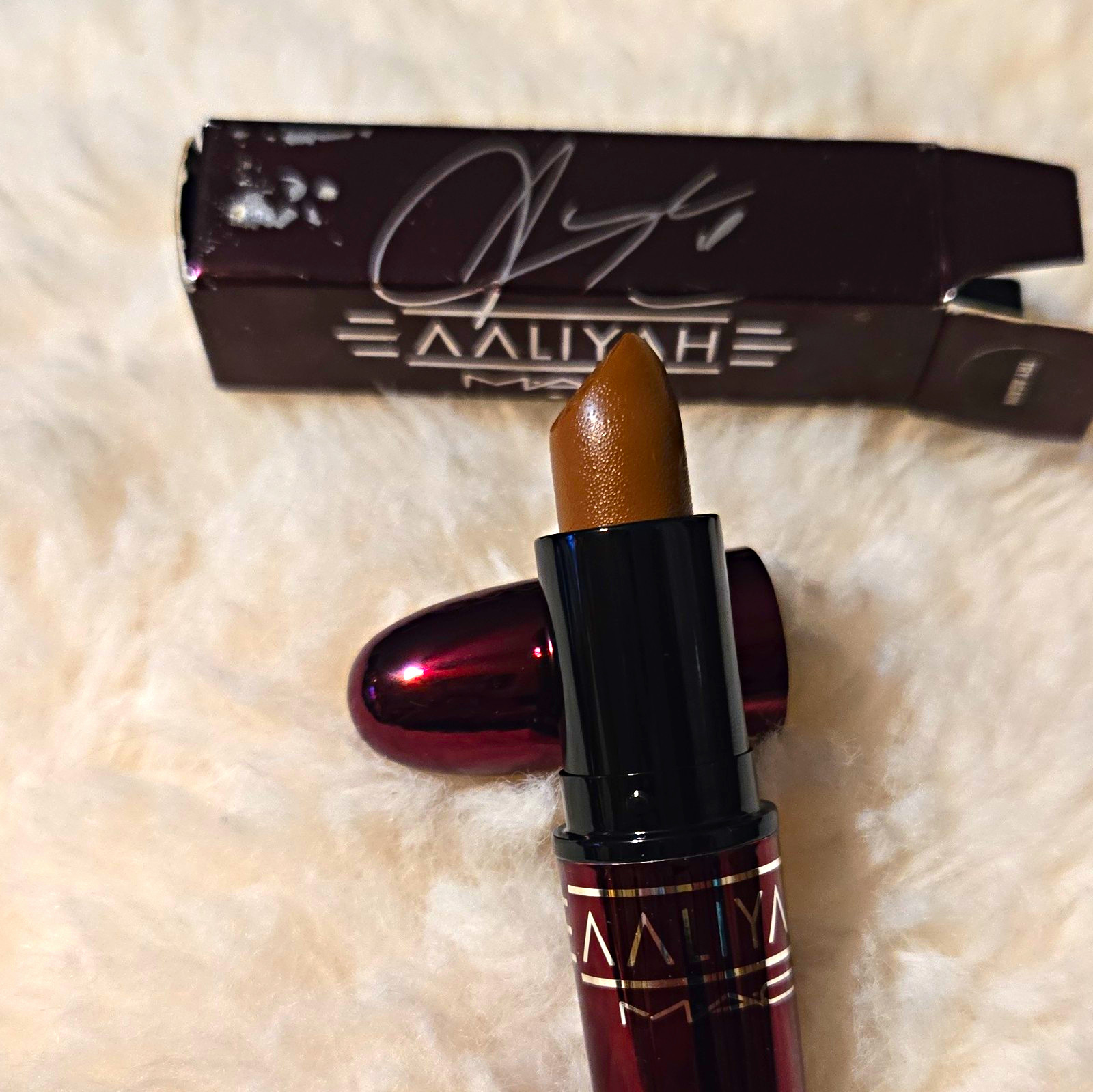 M·A·C AALIYAH Creme Satin Stick Lipstick Shade Try Again Brown Limited Edition M·A·C AALIYAH Creme Satin Stick Lipstick Shade Try Again Brown Limited Edition