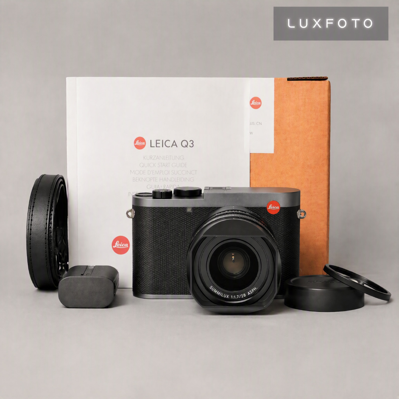 Leica Q3 Digital Camera Black \