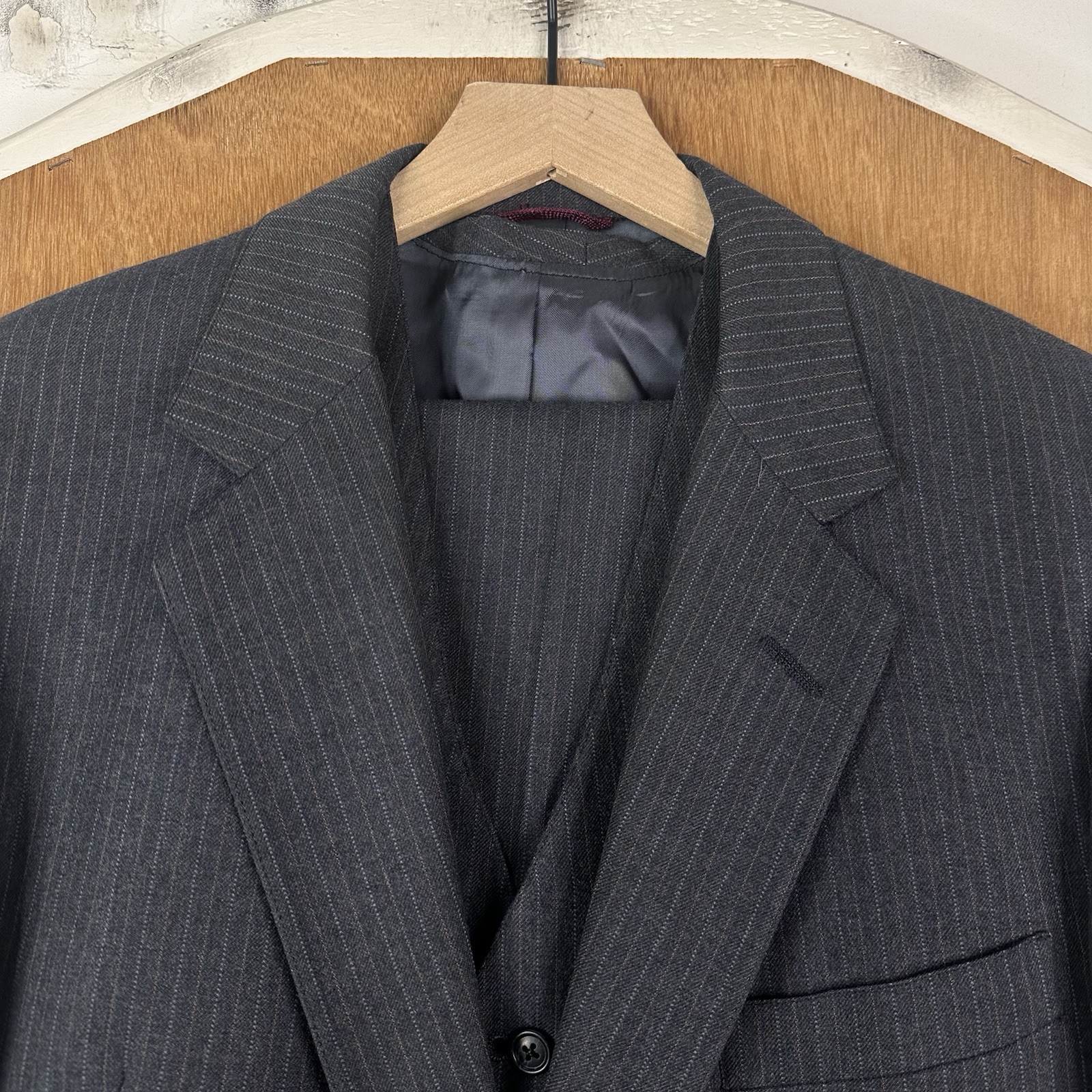 VTG Hart Schaffner Marx Suit Mens 40S Gray Pinstripe 3 Piece 1970s Pants 34x30 VTG Hart Schaffner Marx Suit Mens 40S Gray Pinstripe 3 Piece 1970s Pants 34x30