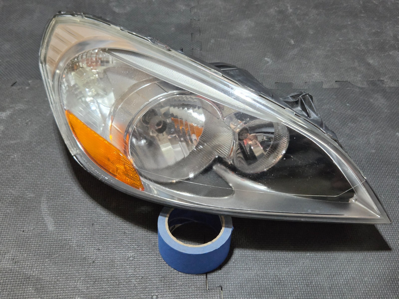 2011 - 2013 Volvo S60 Right Passenger Side Halogen Headlight