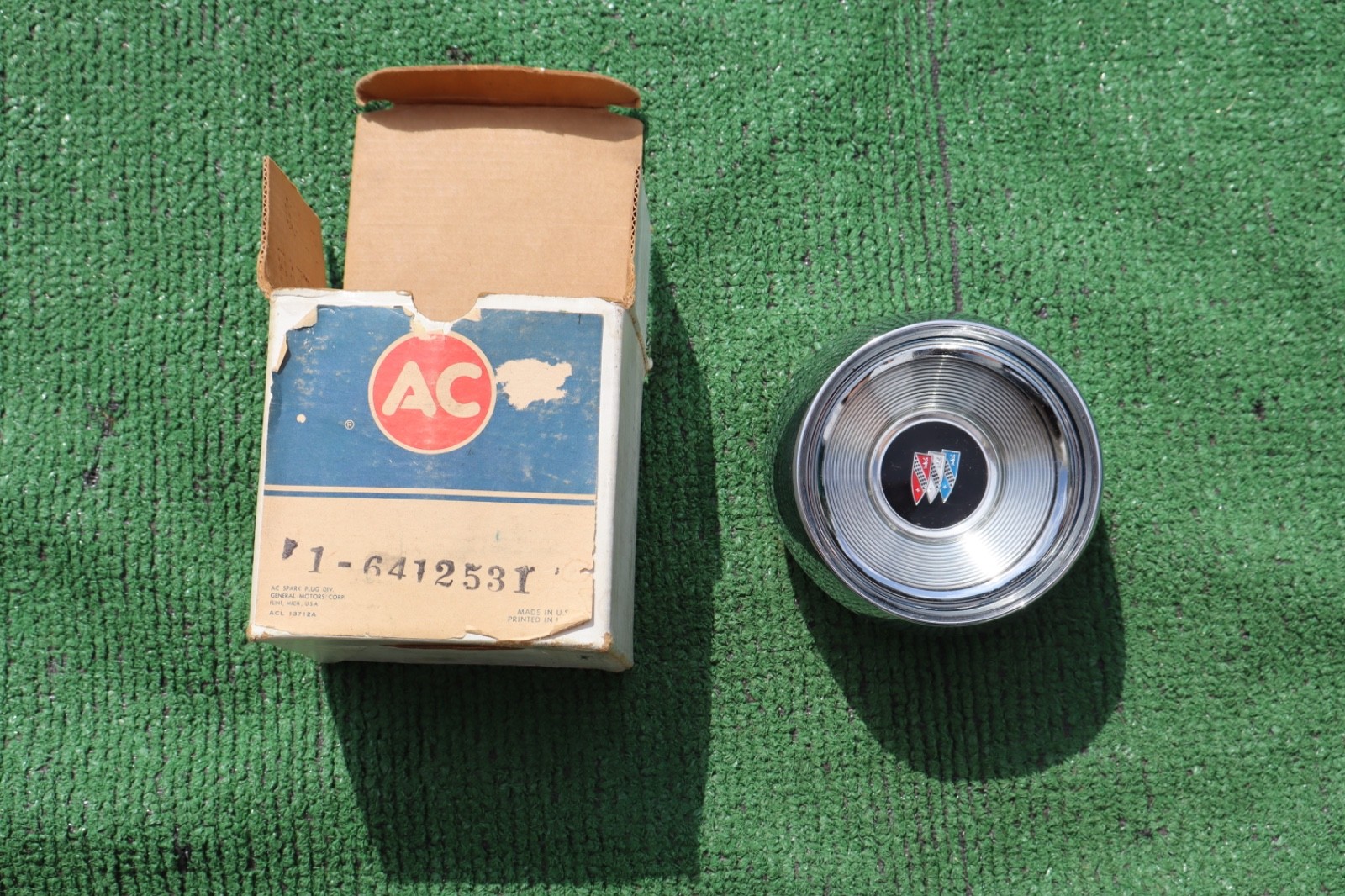 NOS 1968 Buick Gran Sport 400 tach delete in box very nice NOS 1968 Buick Gran Sport 400 tach delete in box very nice