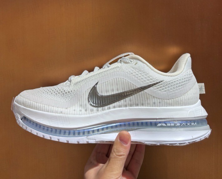 Men Size 7-11 Air Zoom Pegasus Premium Sneakers HQ2592-102
