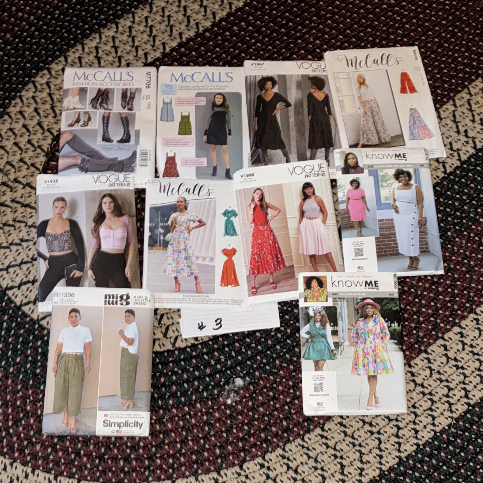 Vogue McCall's Simplicity Know Me Mimi G Women's Sewing Pattern Lot Accessories Vogue McCall's Simplicity Know Me Mimi G Women's Sewing Pattern Lot Accessories