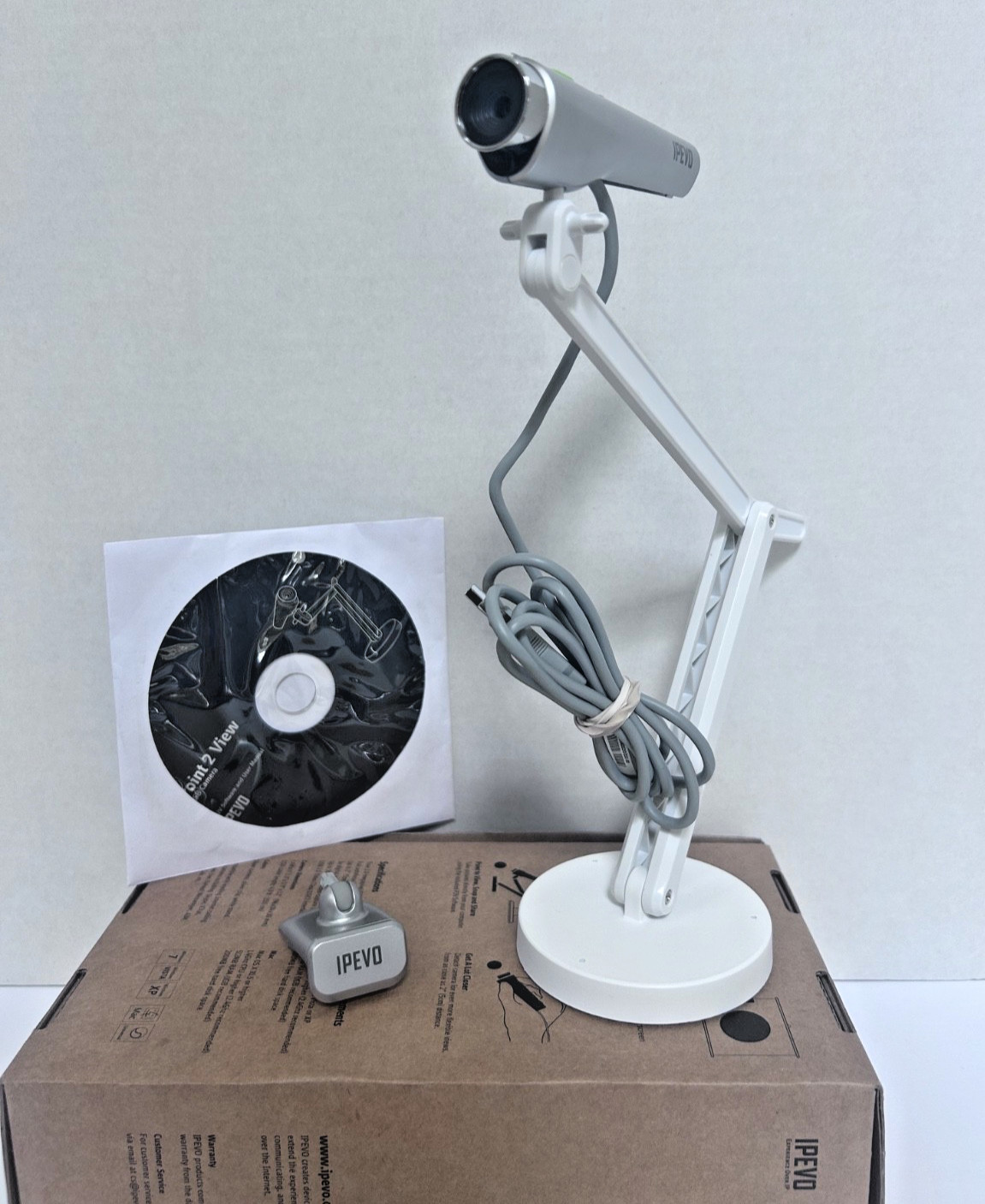 IPEVO P2V USB Doc Camera – Easy Setup, Great Quality 2MP, Autofocus & Macro IPEVO P2V USB Doc Camera – Easy Setup, Great Quality 2MP, Autofocus & Macro