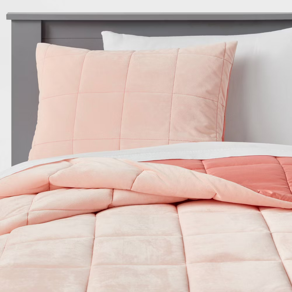 Twin Kids\' Comforter Set Windowpane Velvet Pink - Pillowfort: Twin
