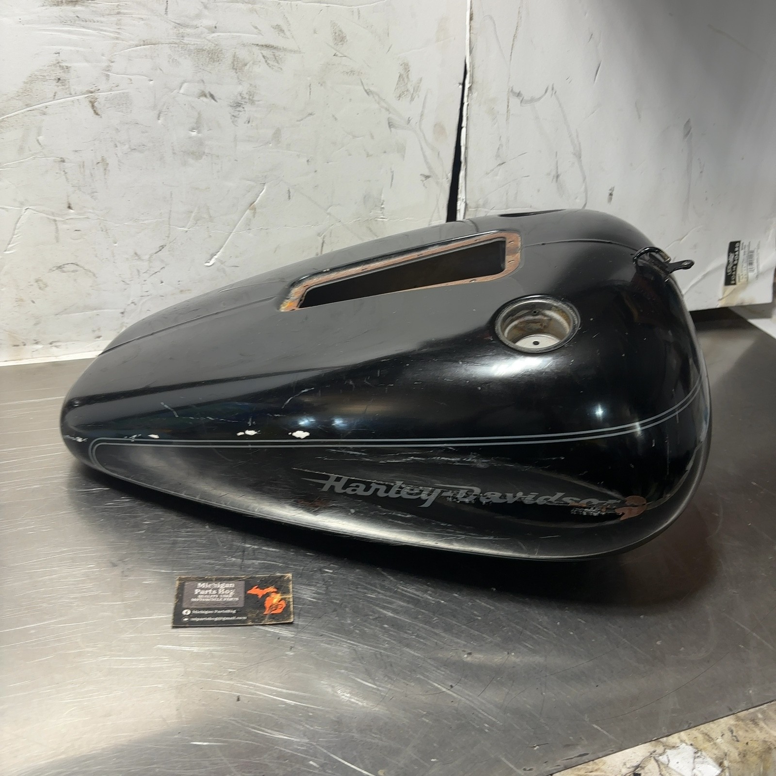 00-07 Harley Softail Deuce OEM Fuel Gas Tank Reservoir DENTED