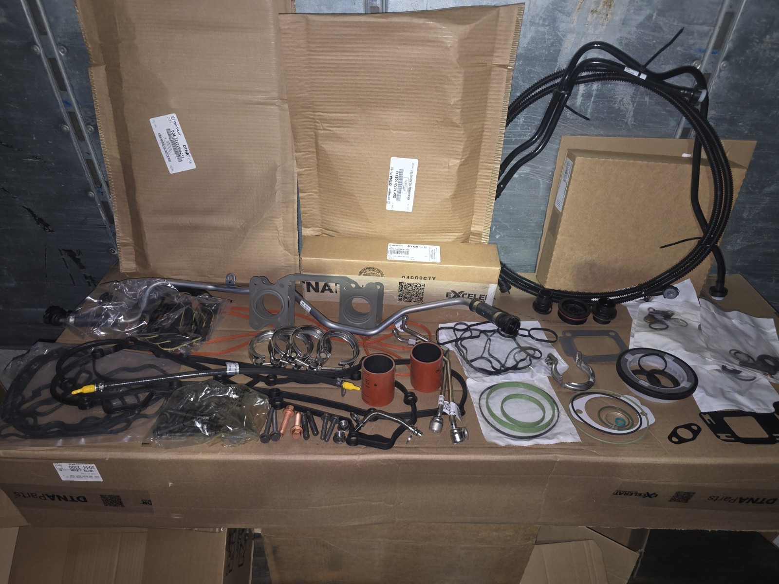 Detroit Diesel Oem Gen 5 DD15 Gasket set. All Brand New