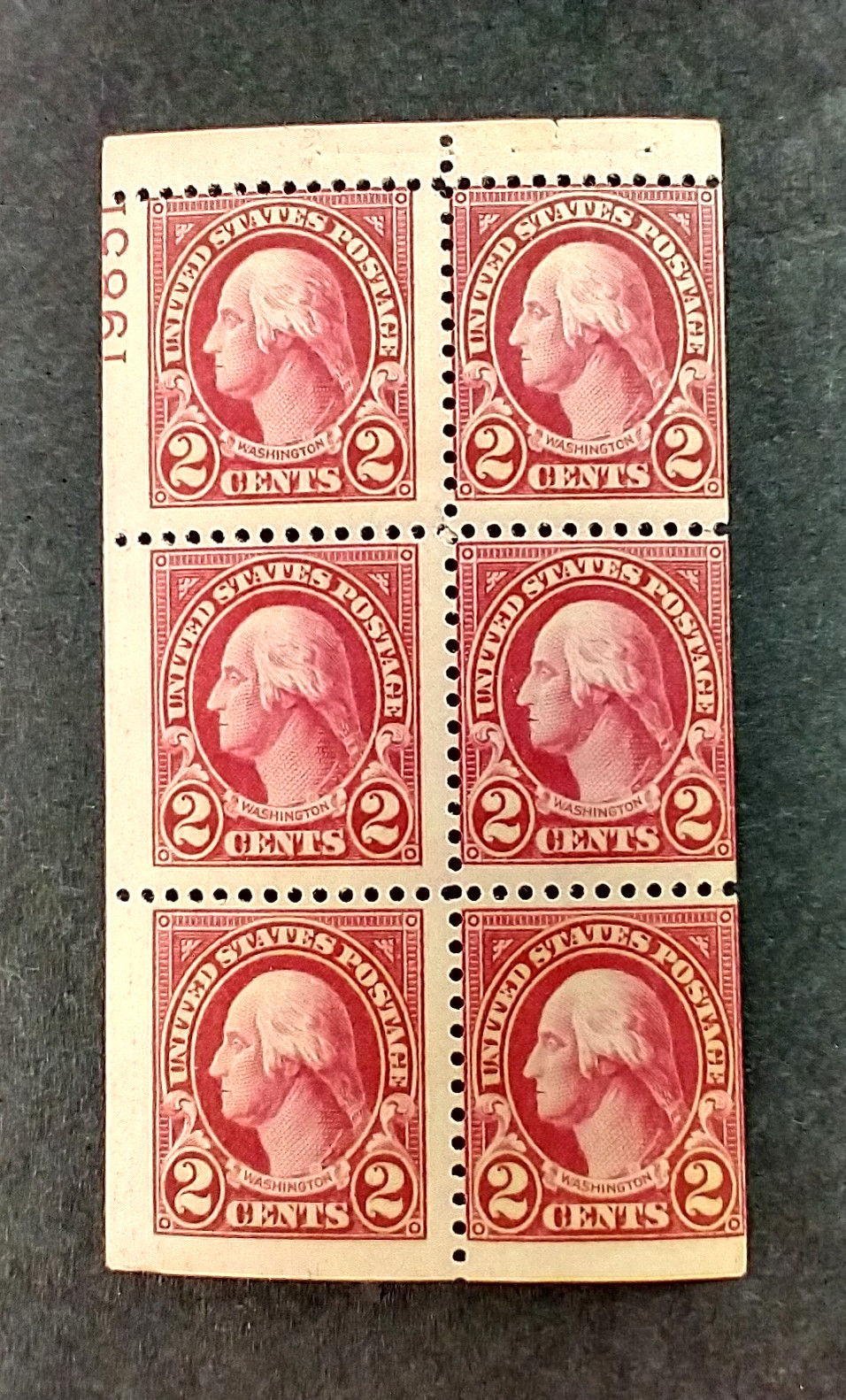 US Scott #634d ⁄⁄ 1927 2¢ George Washington, Booklet Pane of 6  ⁄⁄ MNH [M3]