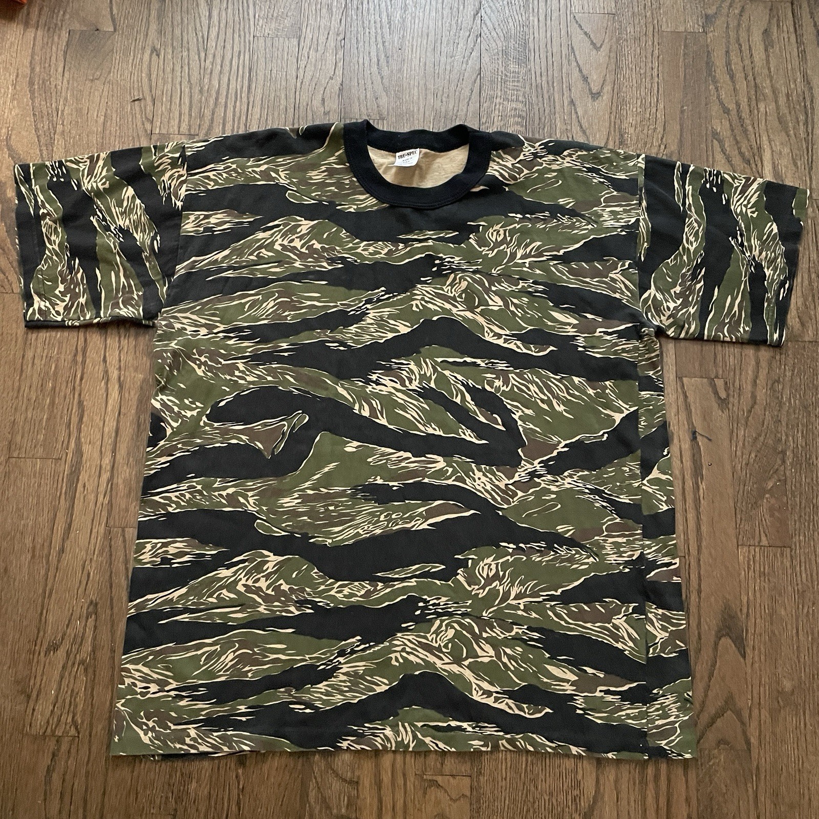 Vintage 90’s Tru Spec Tiger Stripe Vietnam War Military T-Shirt XL Size Made USA