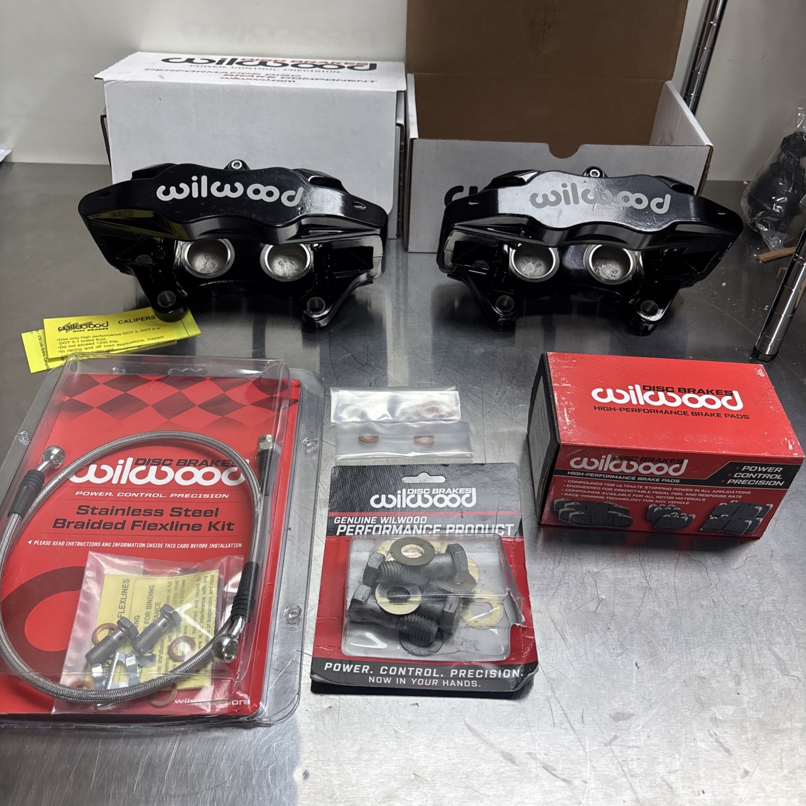 Wilwood 17667 SLC56 Front Replacement Black Caliper Kit For 1997-2013 Corvette Wilwood 17667 SLC56 Front Replacement Black Caliper Kit For 1997-2013 Corvette