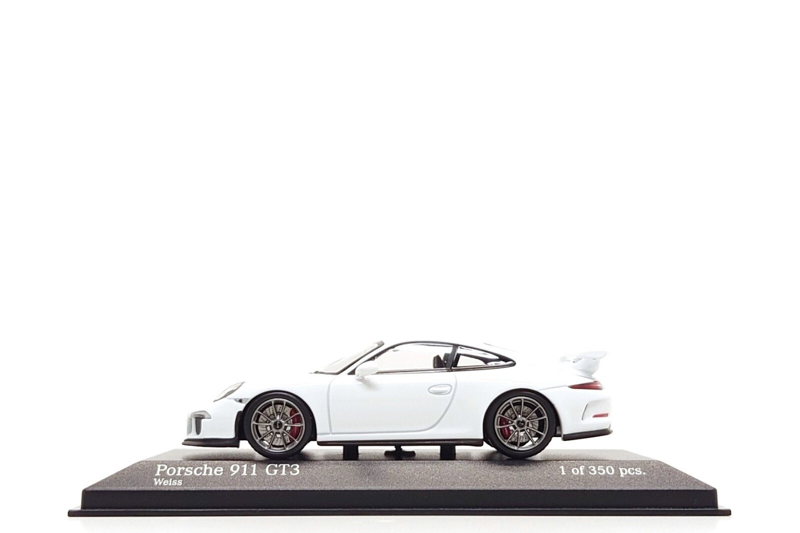 Minichamps 1:43 Porsche 911 GT3 (991) in White