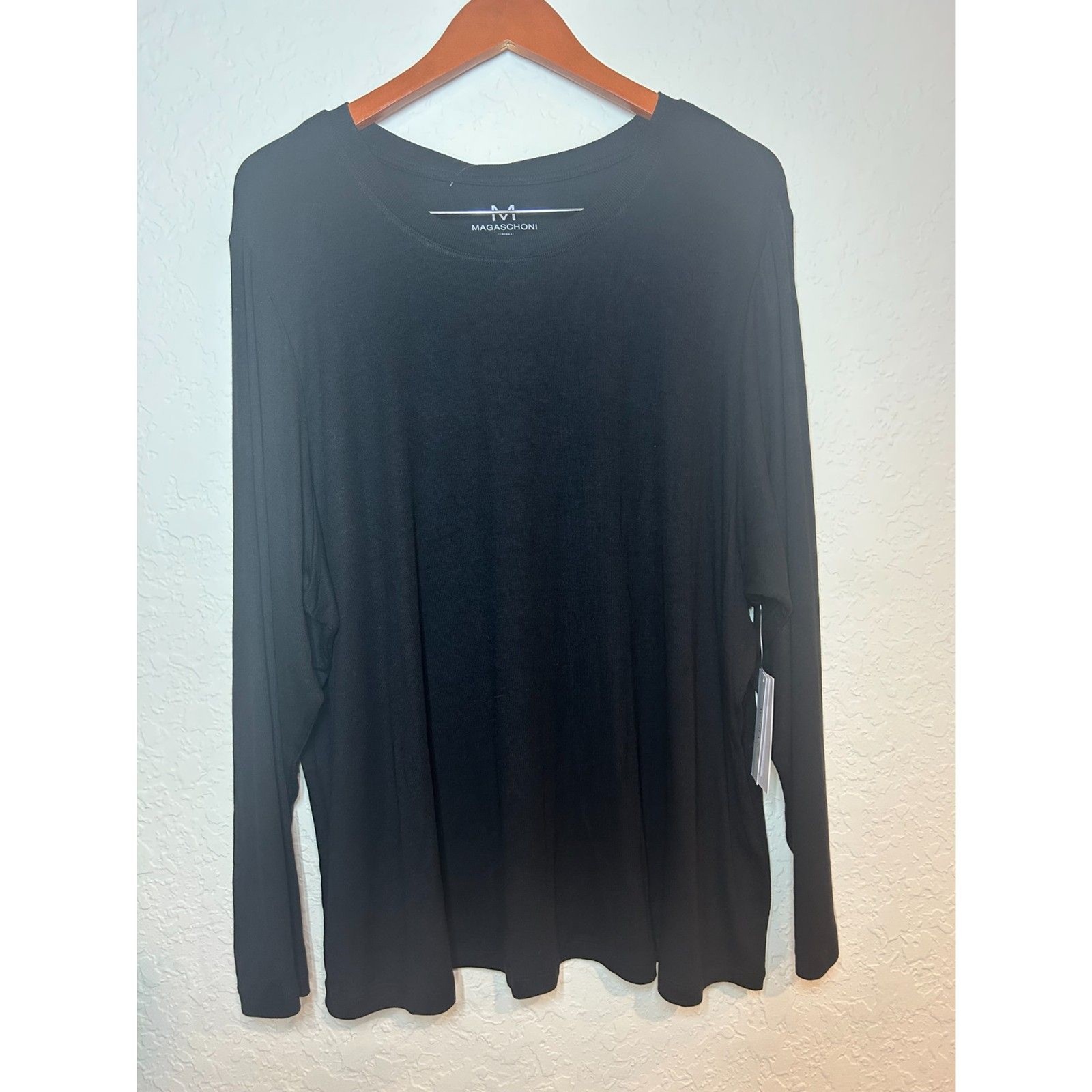 NWT Magaschoni Woman 3X Black Modal Stretch Long Sleeve Tunic Top MSRP $68 NWT Magaschoni Woman 3X Black Modal Stretch Long Sleeve Tunic Top MSRP $68