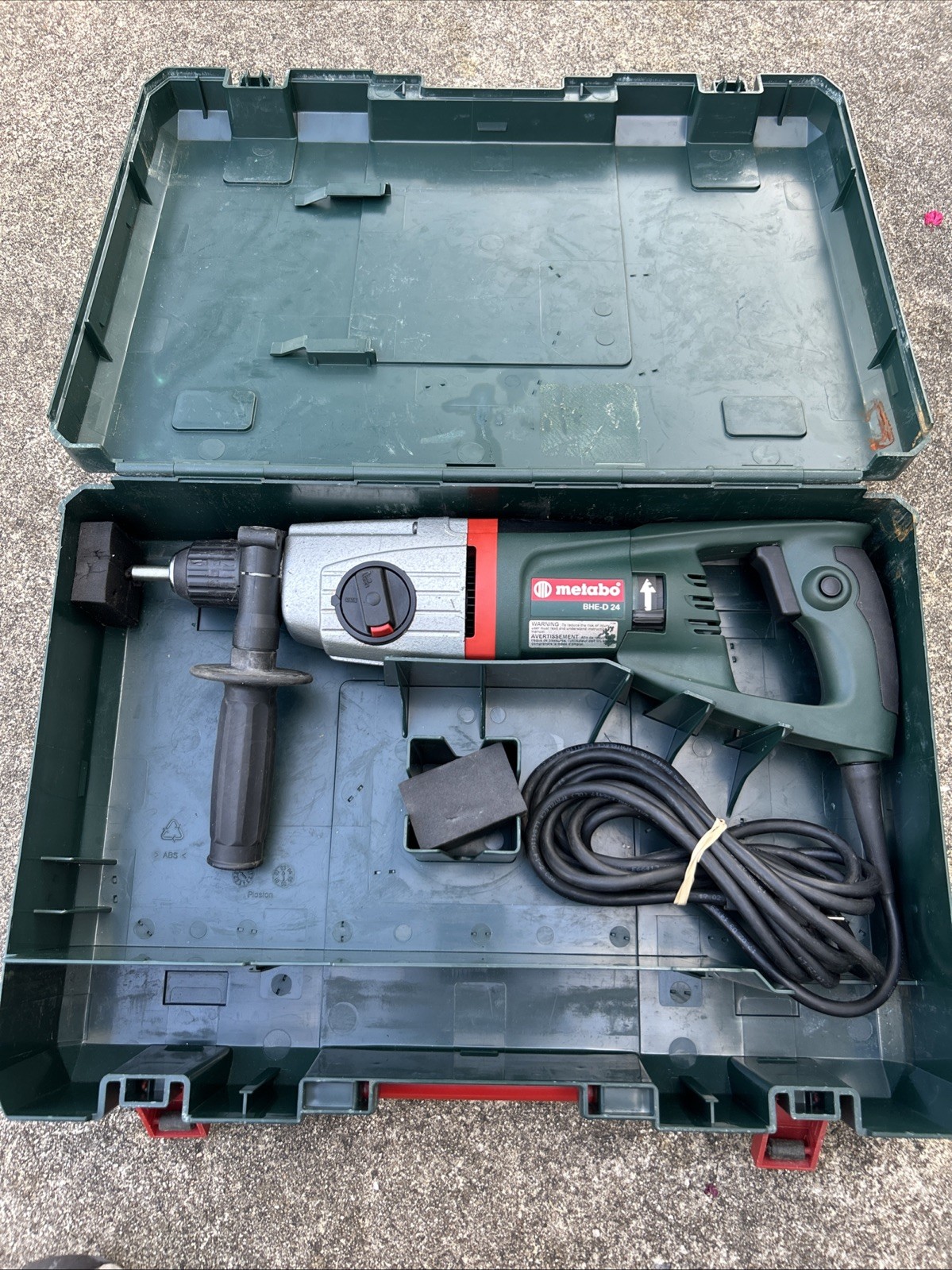 Metabo BHE-D 24, 5.6A Electric Rotary Hammer Drill Metabo BHE-D 24, 5.6A Electric Rotary Hammer Drill