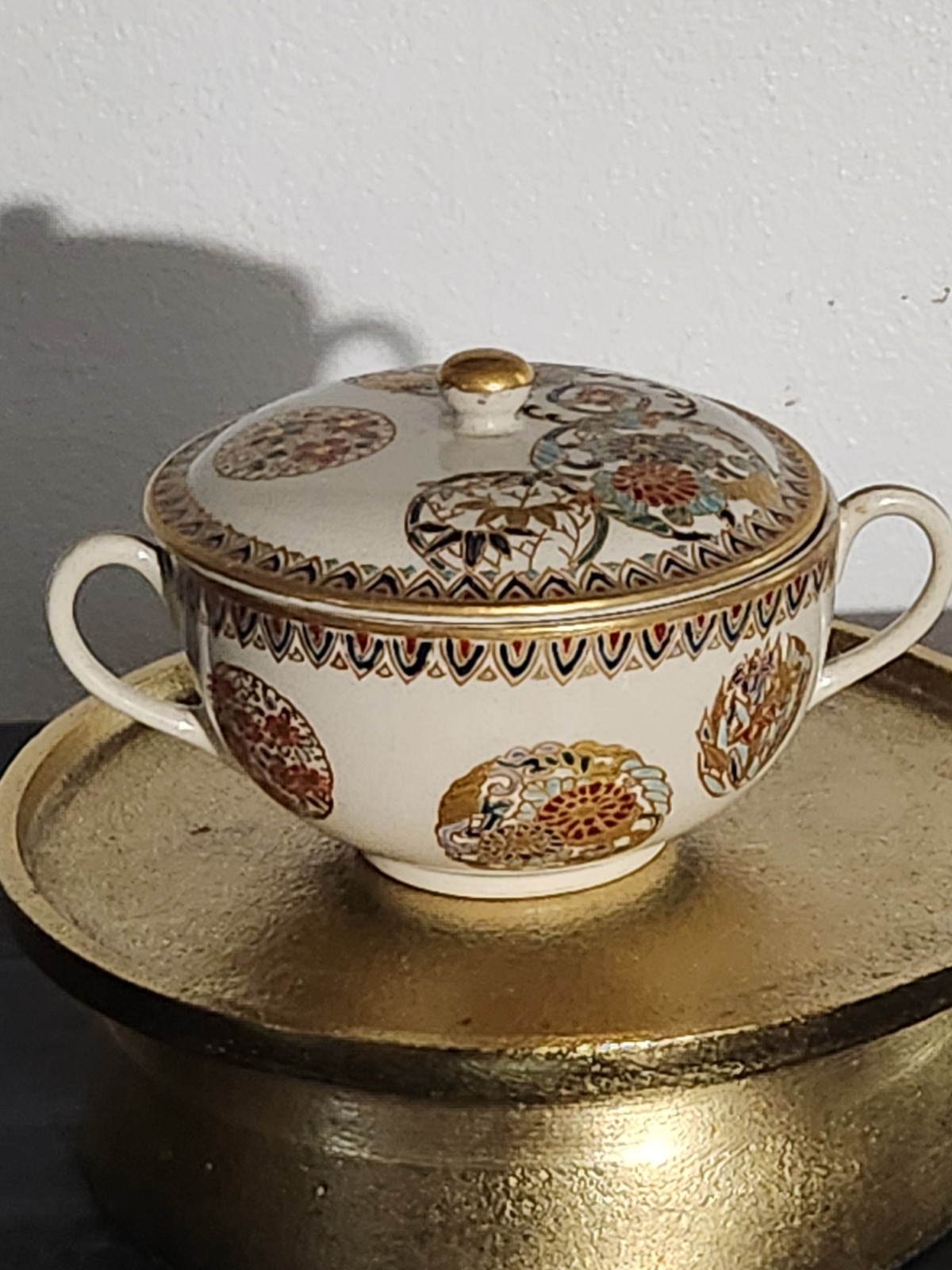 Antique Japanese Satsuma Lidded Sugar Bowl Meiji Nikko Signed Thousand Flowers Antique Japanese Satsuma Lidded Sugar Bowl Meiji Nikko Signed Thousand Flowers